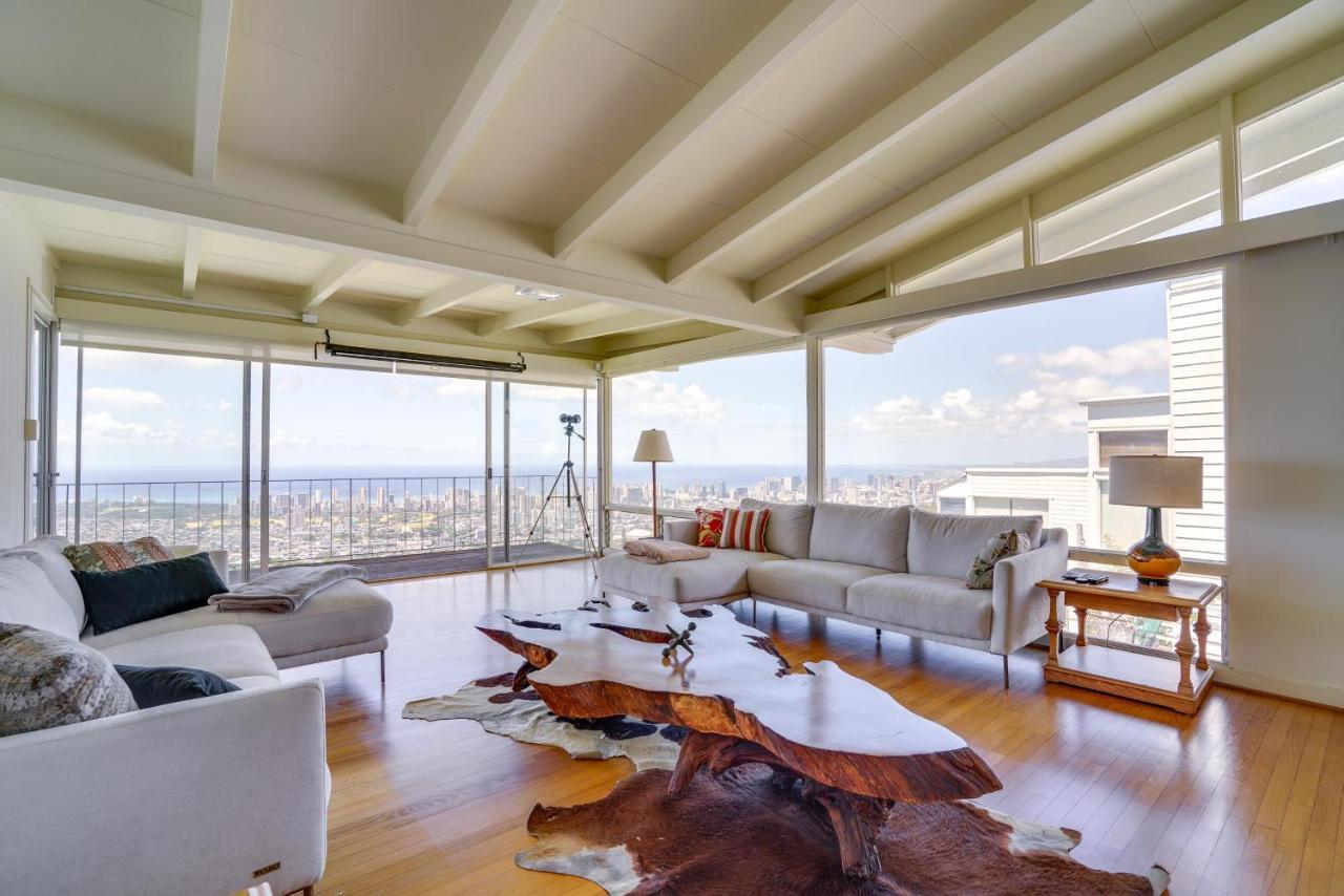 Holiday home Breezy Ocean And Skyline Views