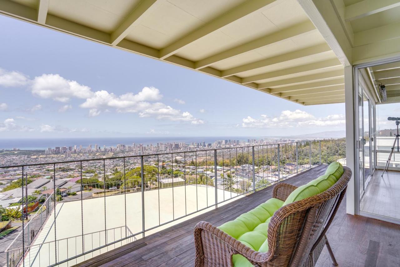 Holiday home Breezy Ocean And Skyline Views Honolulu