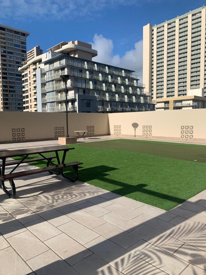 Royal Kuhio 1707 - Spacious With Stunning Diamond Head Views In The Heart Of Waikiki!
