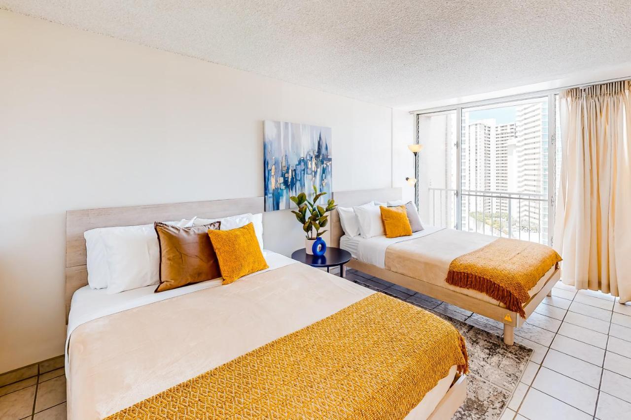 Pavilion At Waikiki 1804 - 30 Night Minimum Apartment *