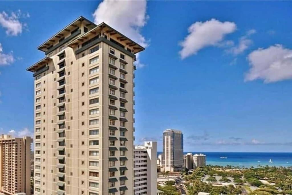 Brooks Vacations Wyndham 4 Star 1805 Waikiki * Honolulu