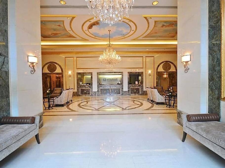 Brooks Vacations Wyndham 4 Star 1805 Waikiki Apartment *