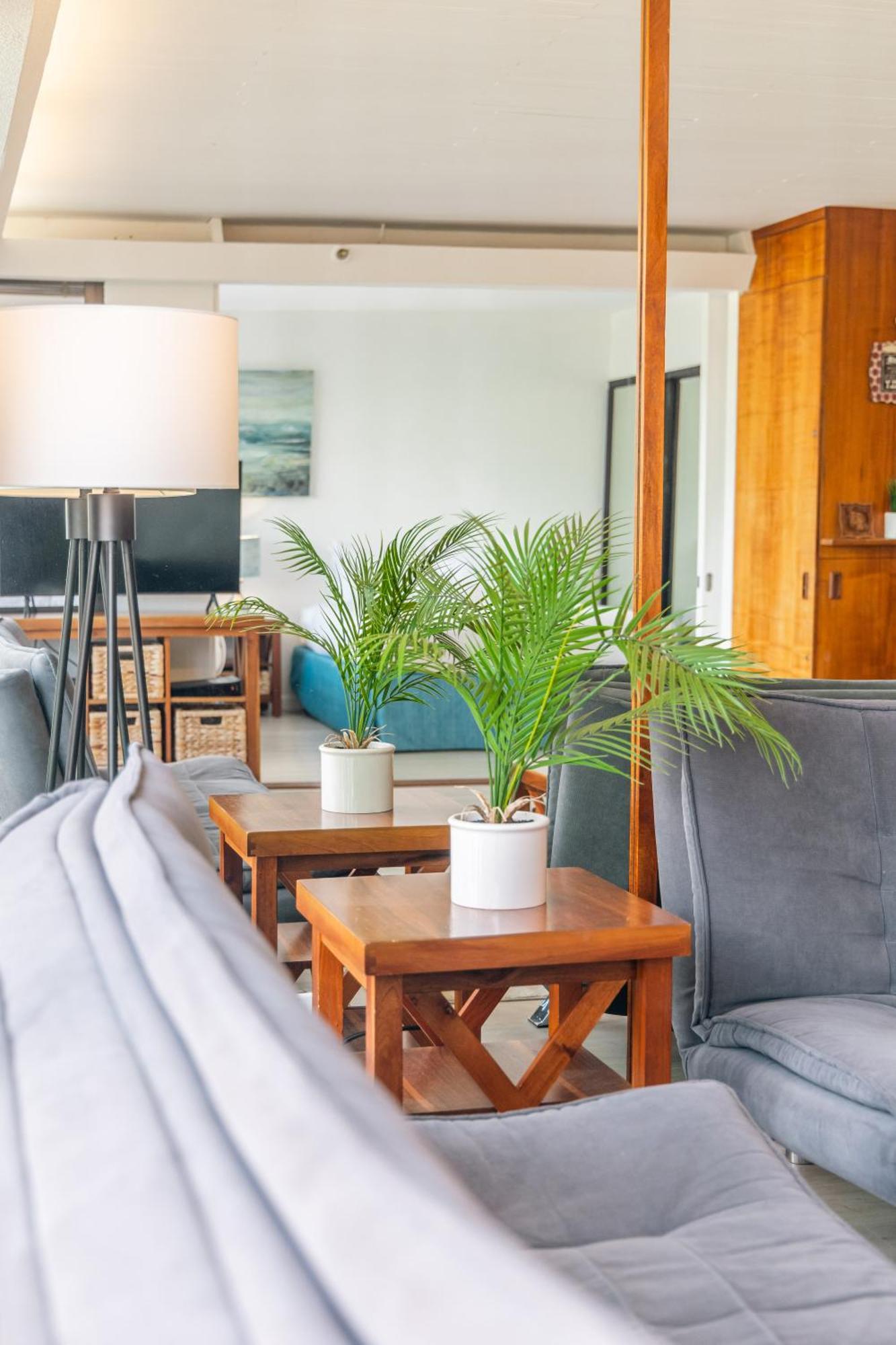 Renovated Mountain View Getaway With Free Parking! Apartment