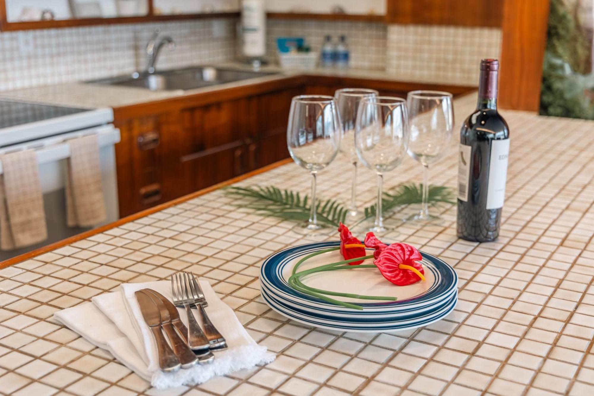 Renovated Mountain View Getaway With Free Parking!