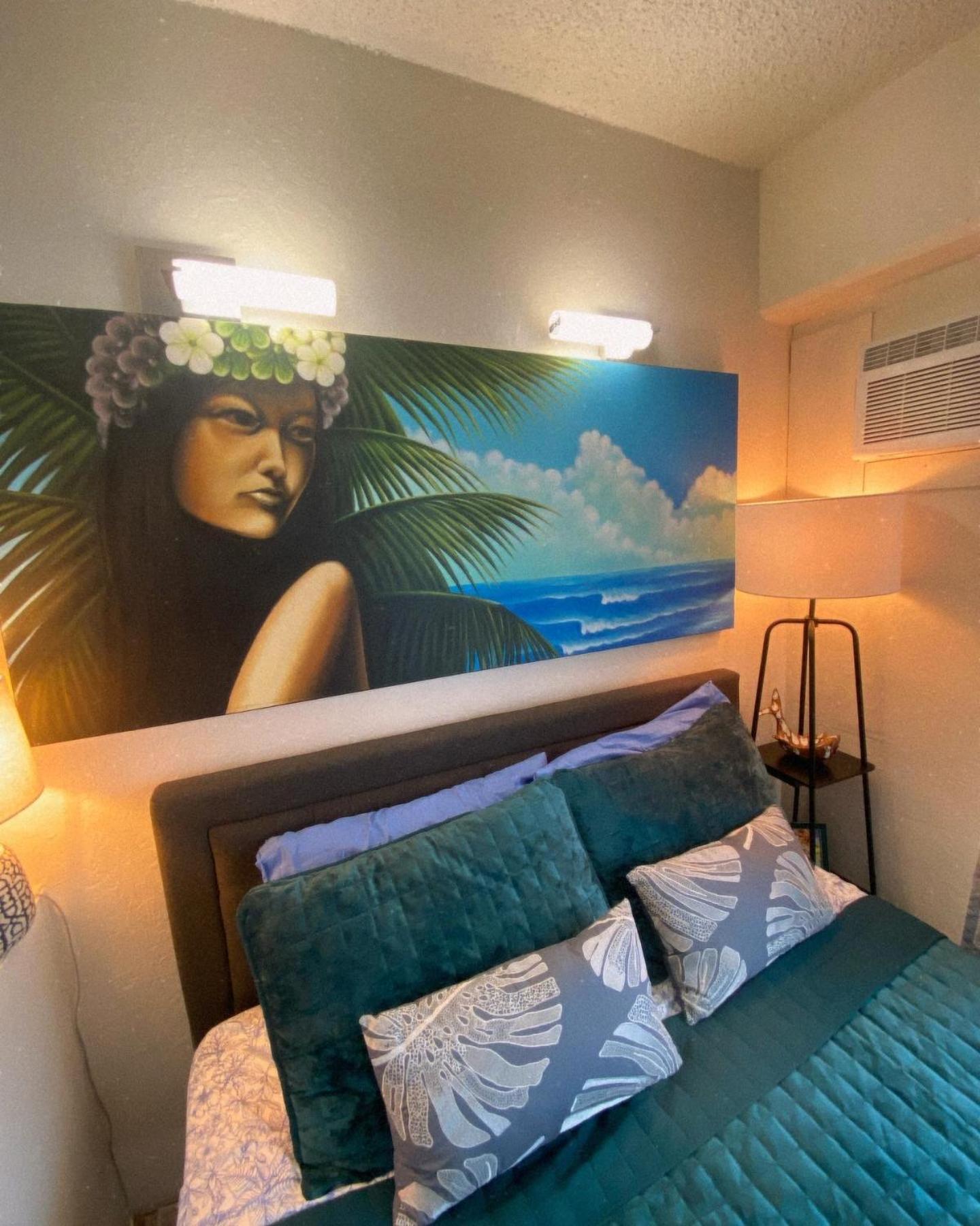 Stylish Near Kuhio Apartment Honolulu