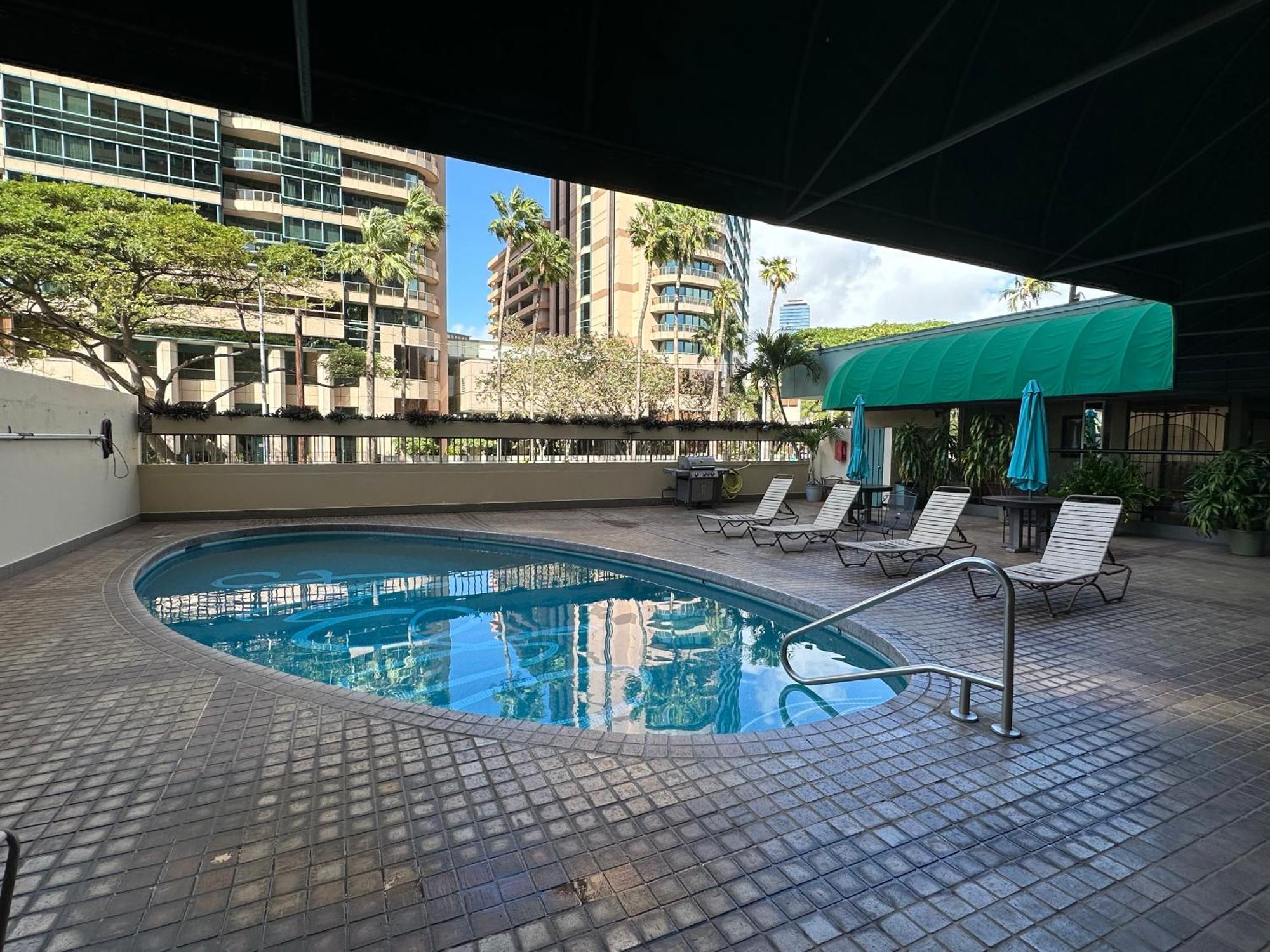 Vacation At Royal Aloha Apartment *