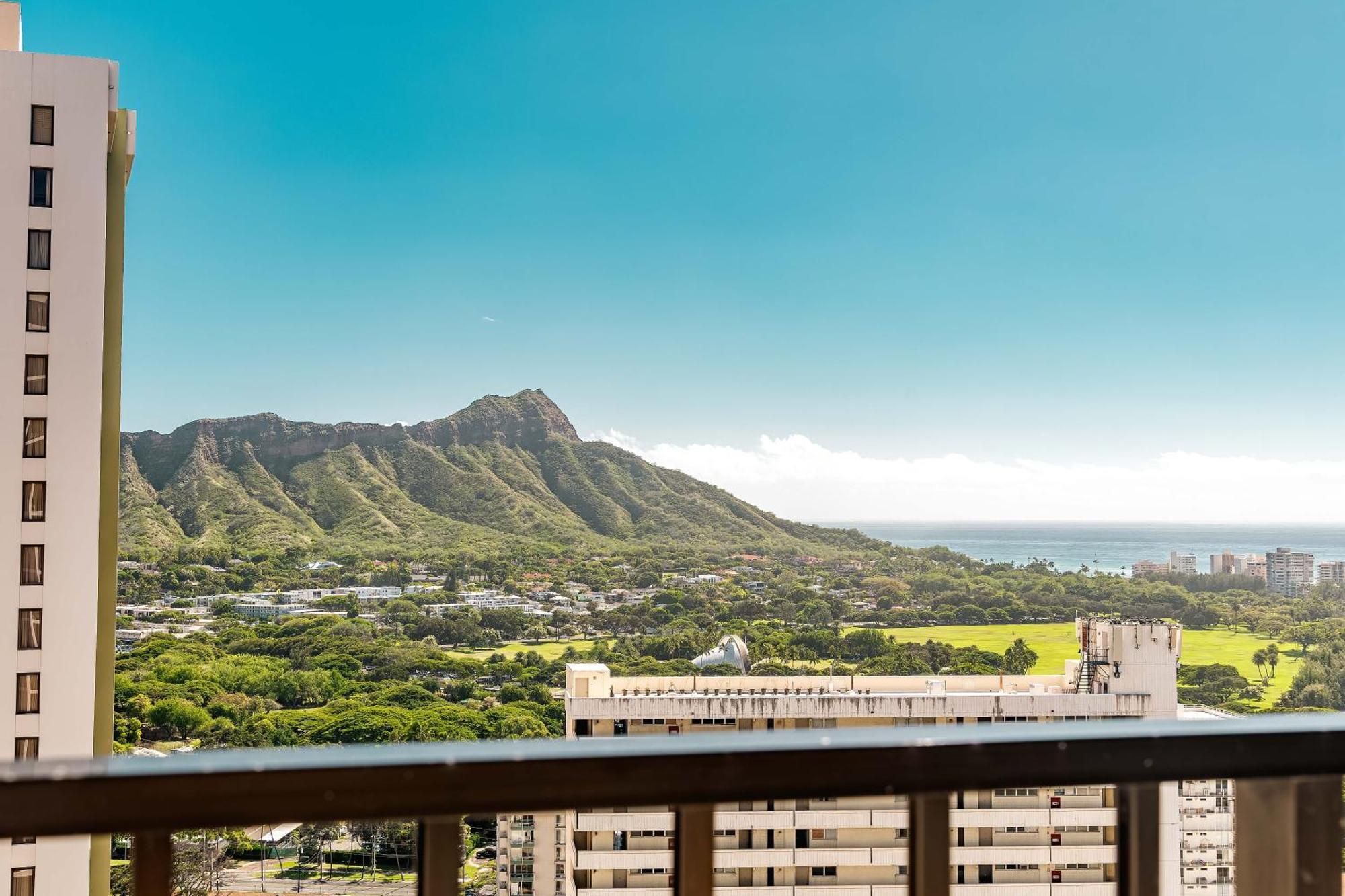 Apartment Waikiki Banyan: Diamond Head And Ocean View Condo!