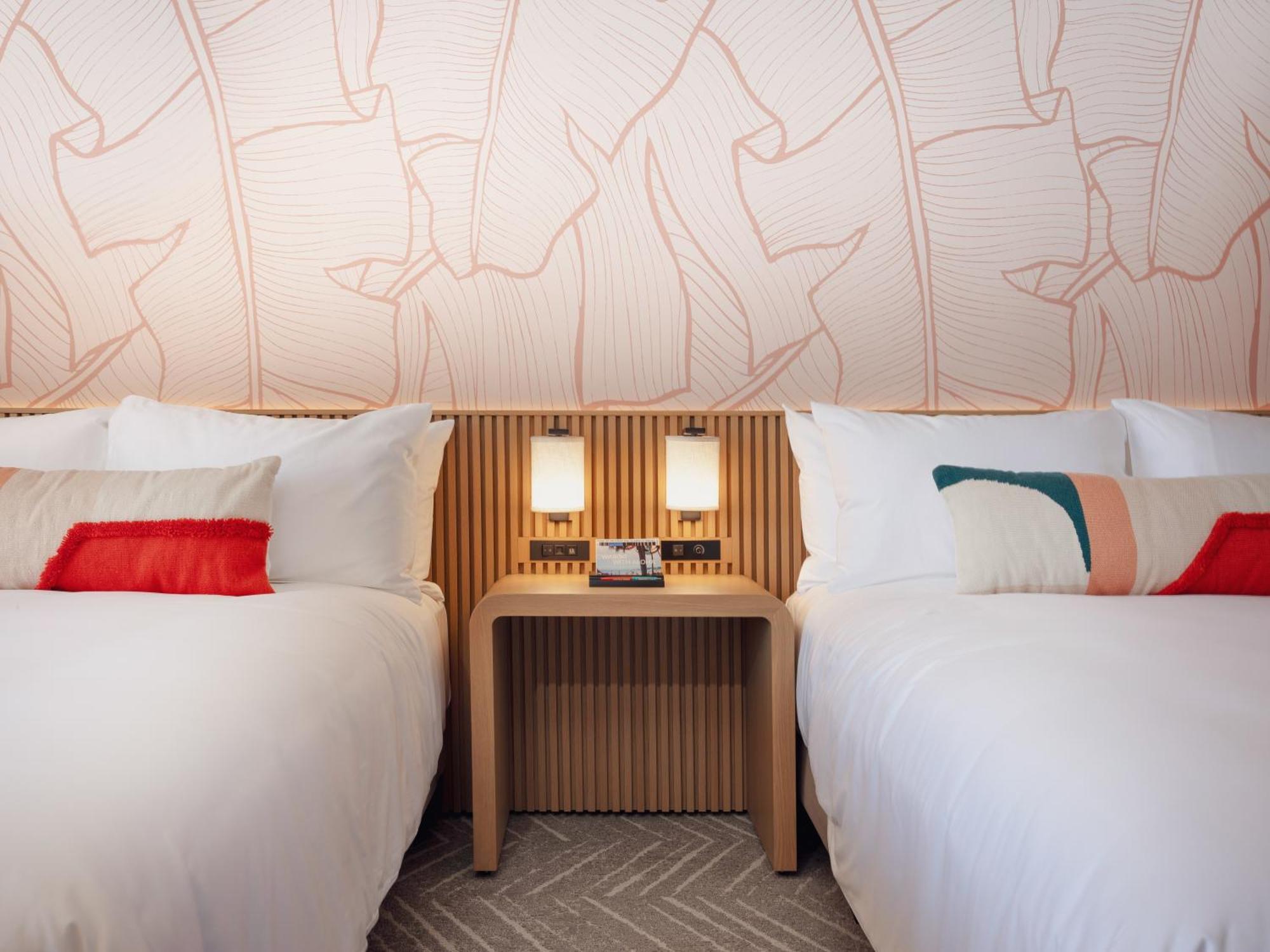 Romer Waikiki At The Ambassador Hotel 4*