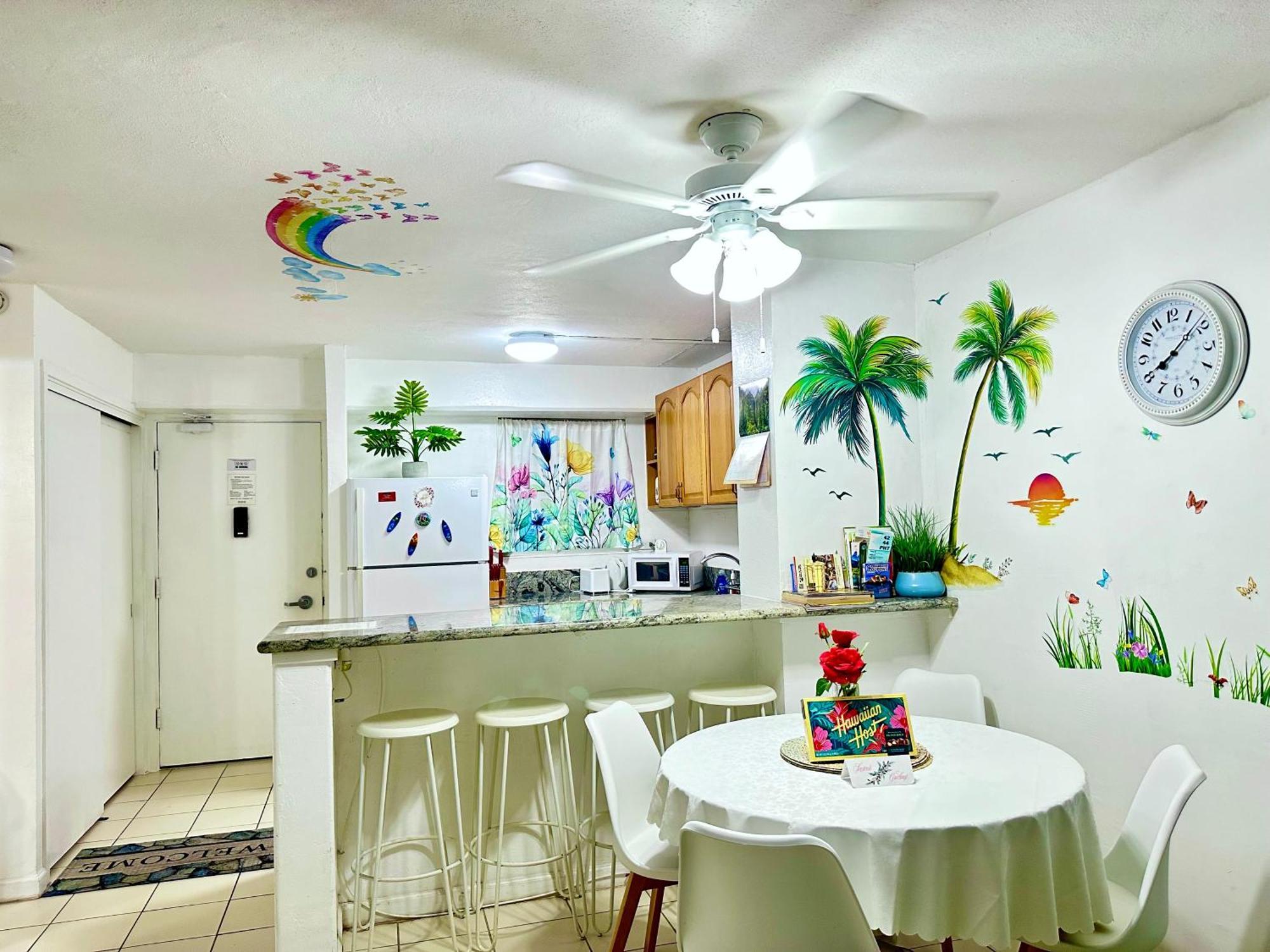 Apartment Waikiki 2 Bedrooms, 1 Bath, Free Parking, Sleep 6 Honolulu