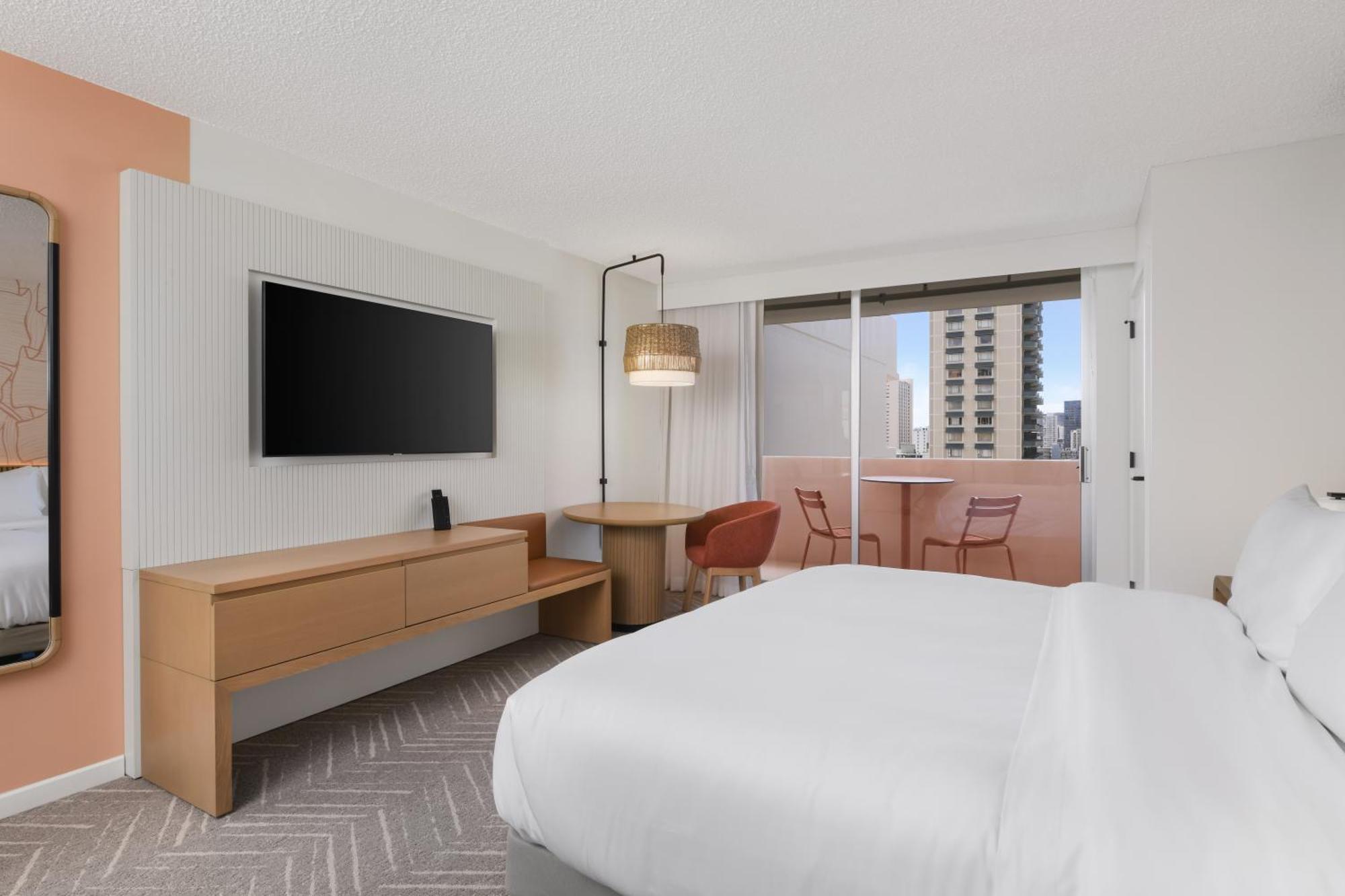 Hotel Romer Waikiki At The Ambassador 4*
