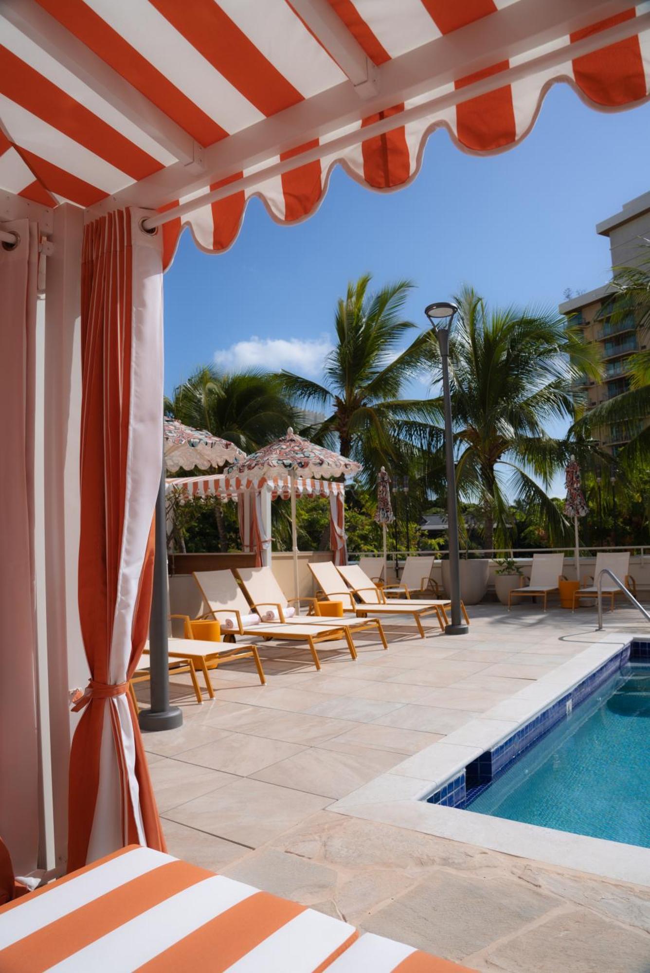 Romer Waikiki At The Ambassador Honolulu