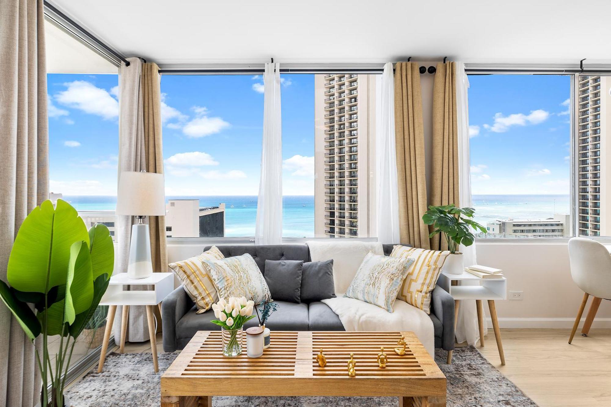 Stylish 1-br With Breathtaking Ocean Views Apartment *