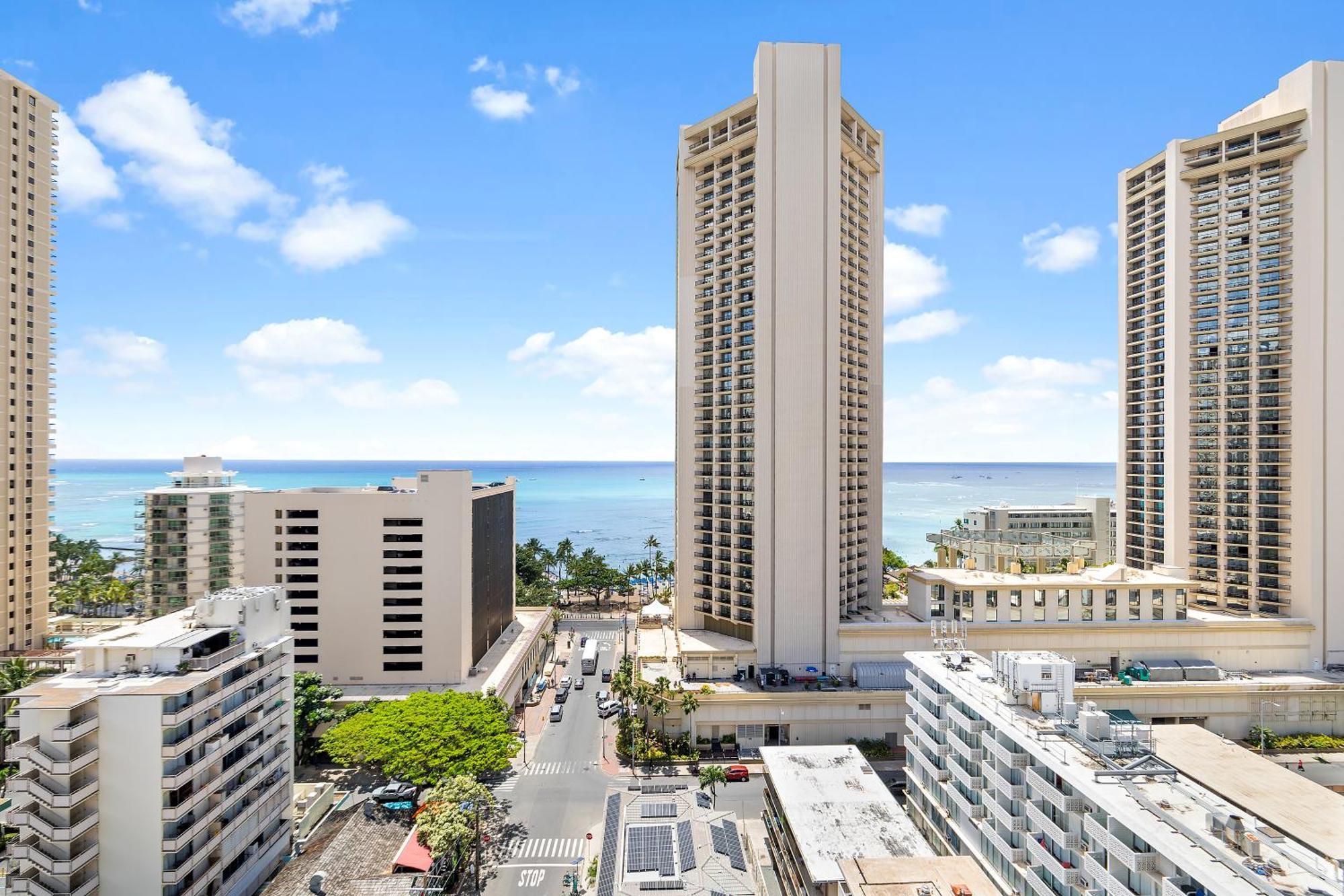 Apartment Stylish 1-br With Breathtaking Ocean Views