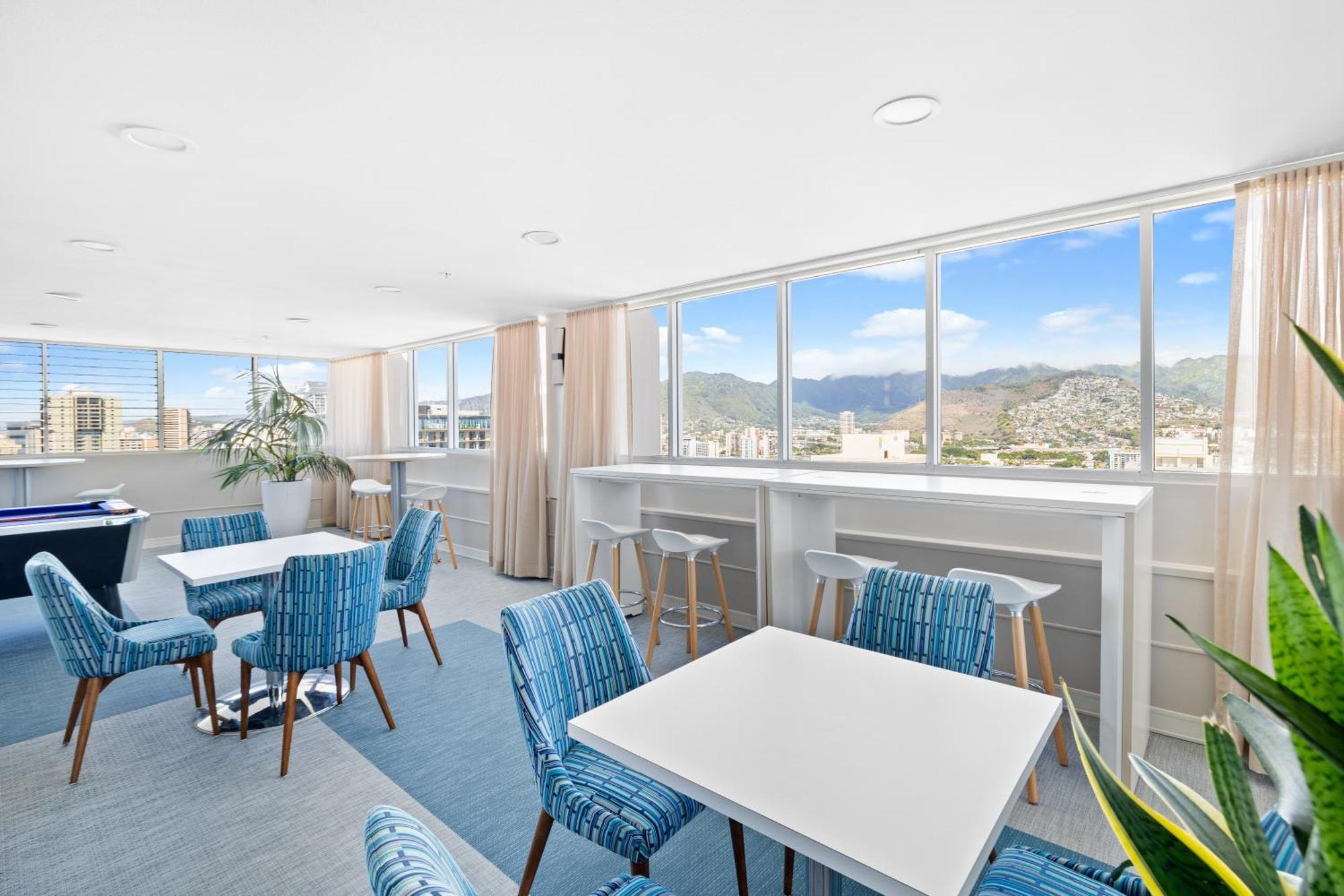 1br With Great Views, 3 Mins To Waikiki Beach! * Honolulu