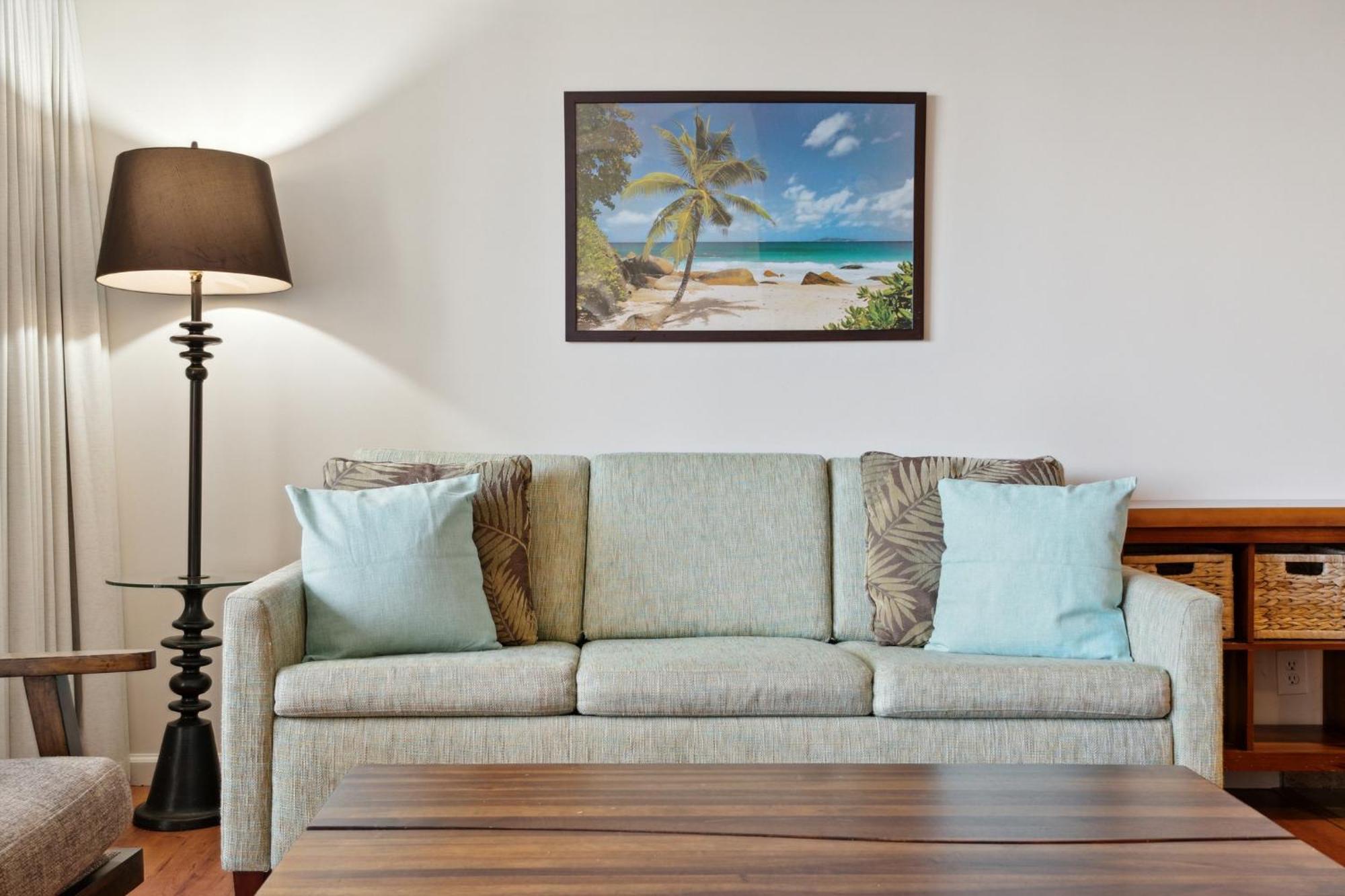 Deluxe 21st Floor Corner With Diamond Head Views