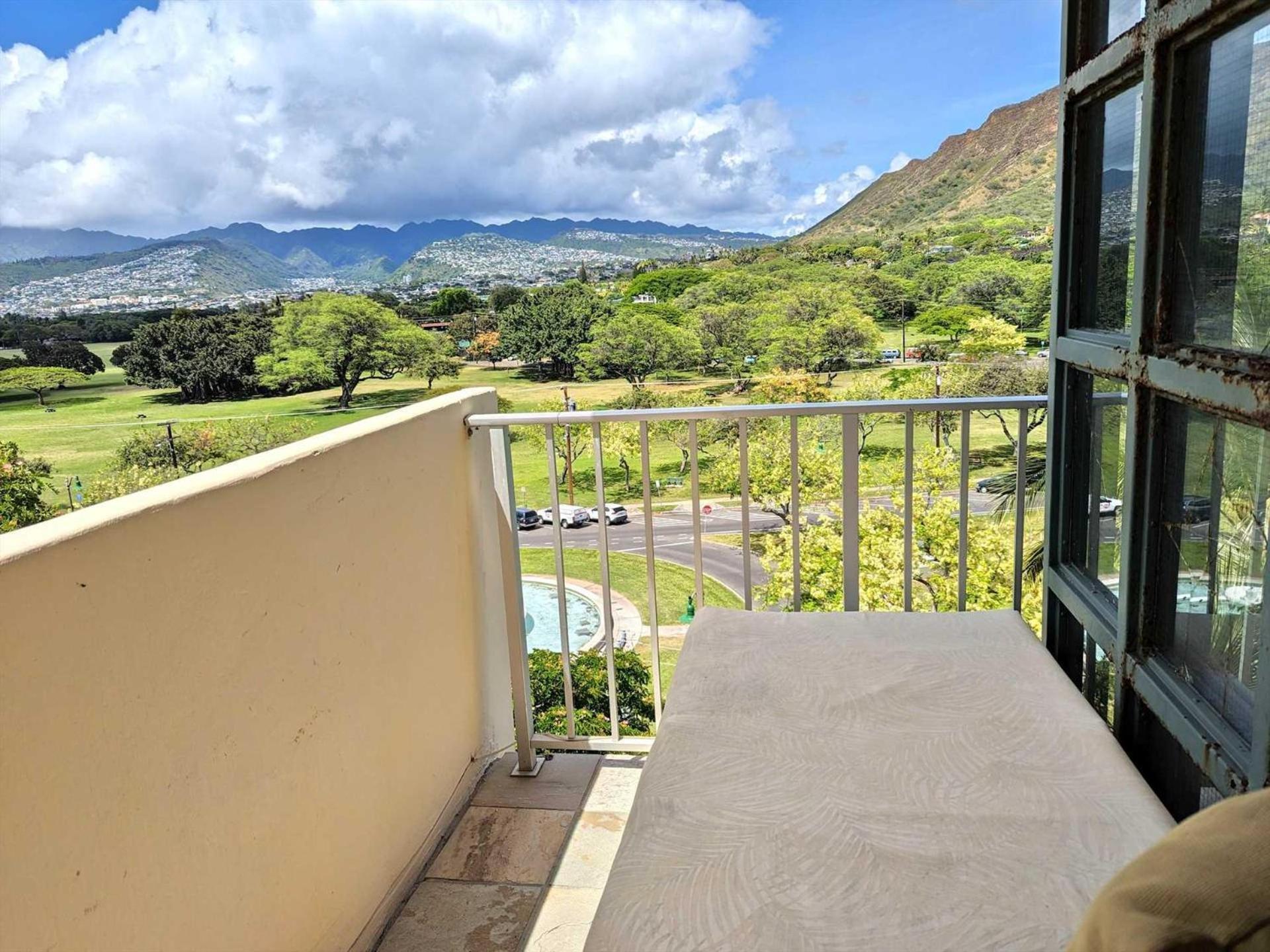 Apartment Diamond Head #805 *