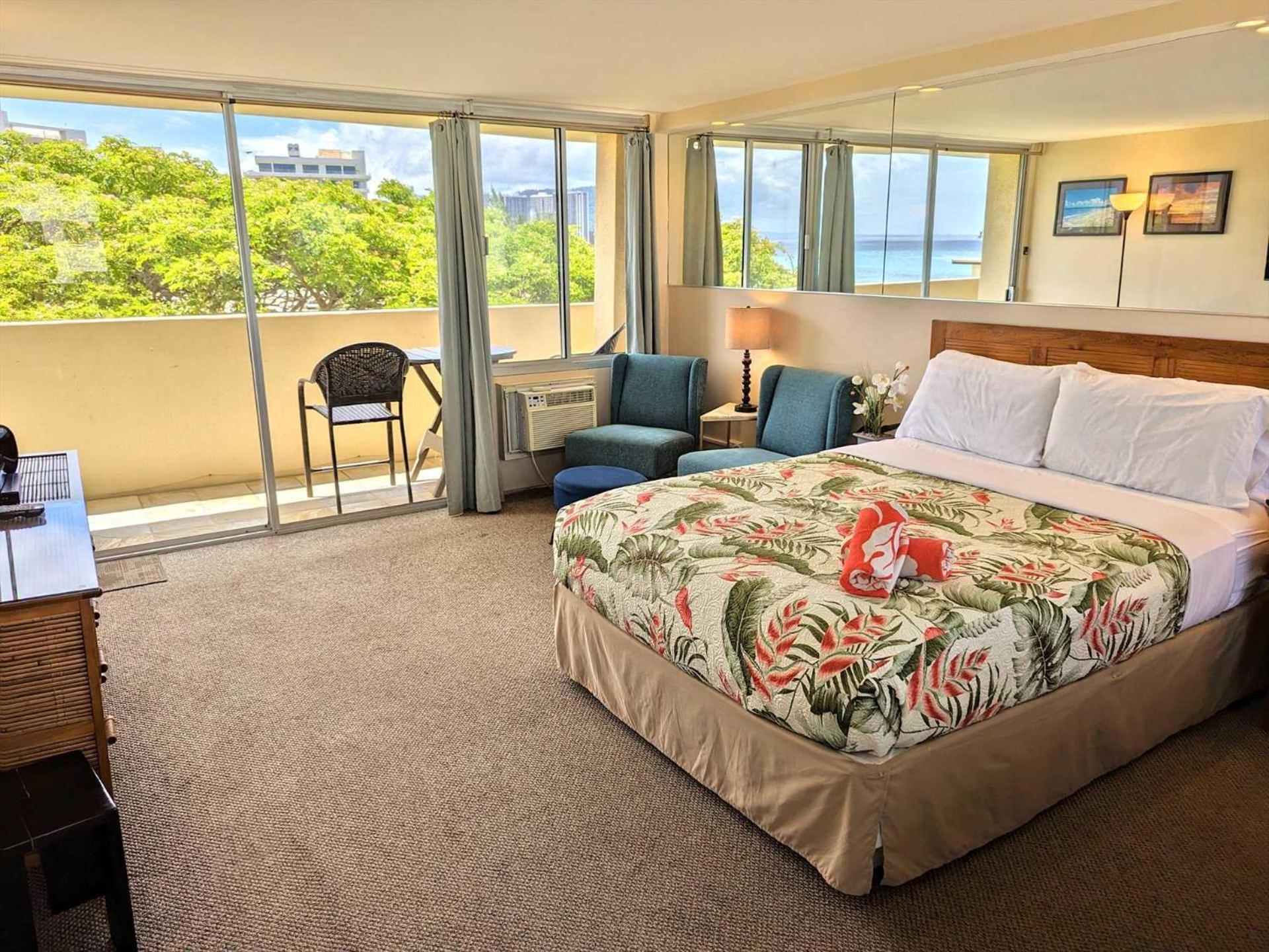 Apartment Diamond Head #805