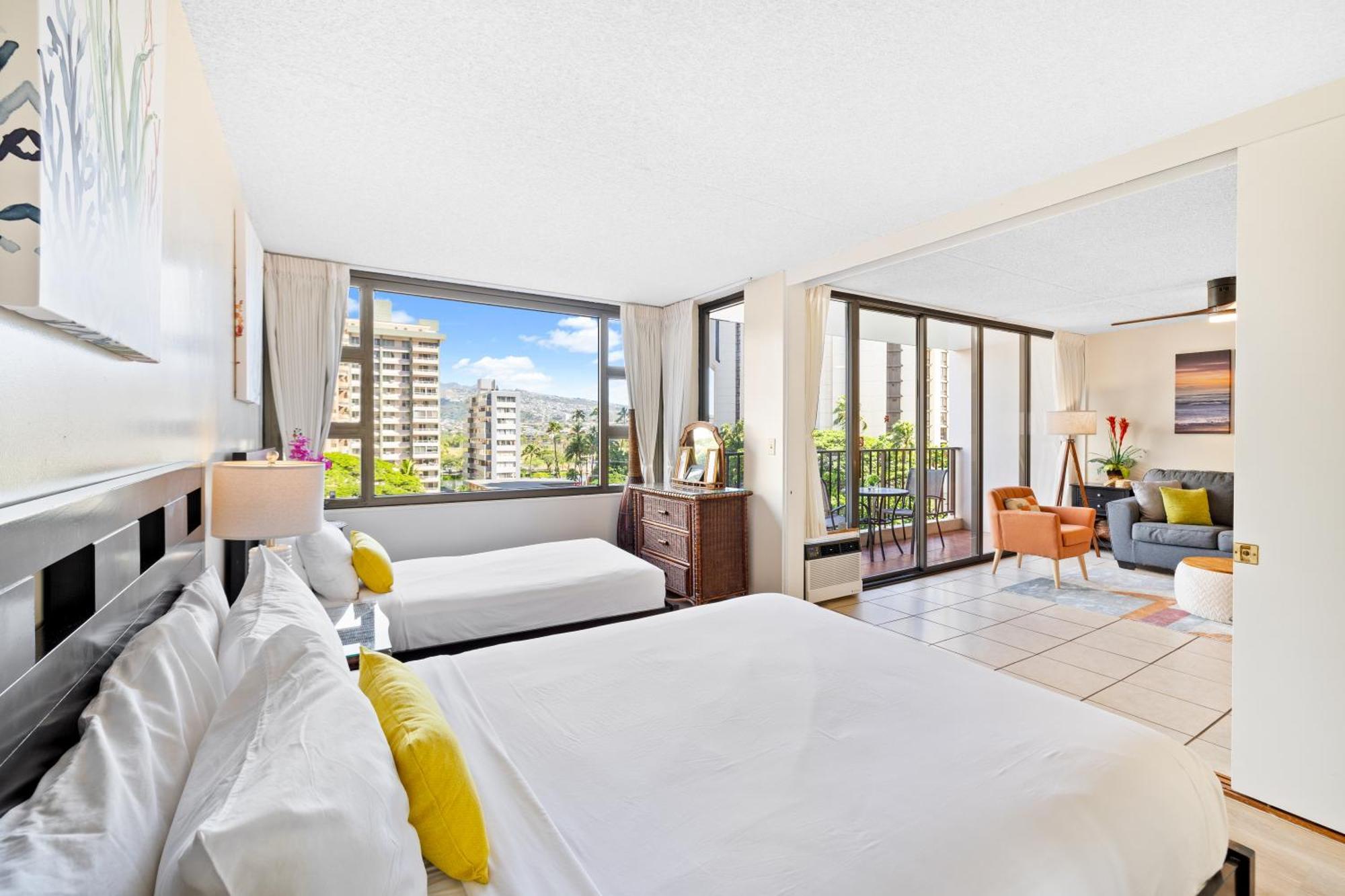 Cozy Waikiki Getaway, Stroll To With Free Parking Honolulu