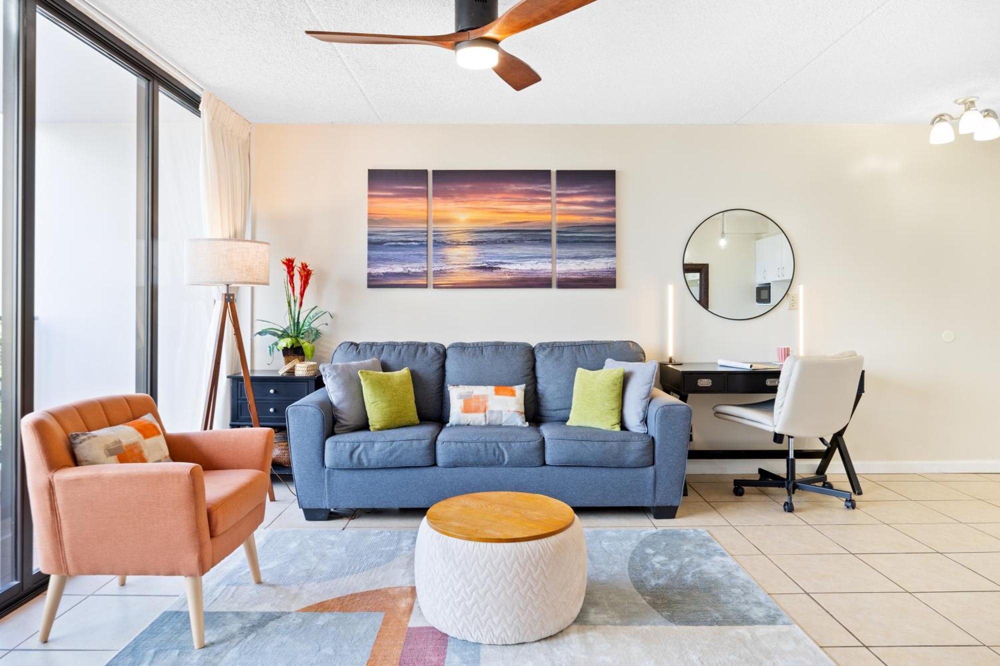 Cozy Waikiki Getaway, Stroll To With Free Parking Apartment