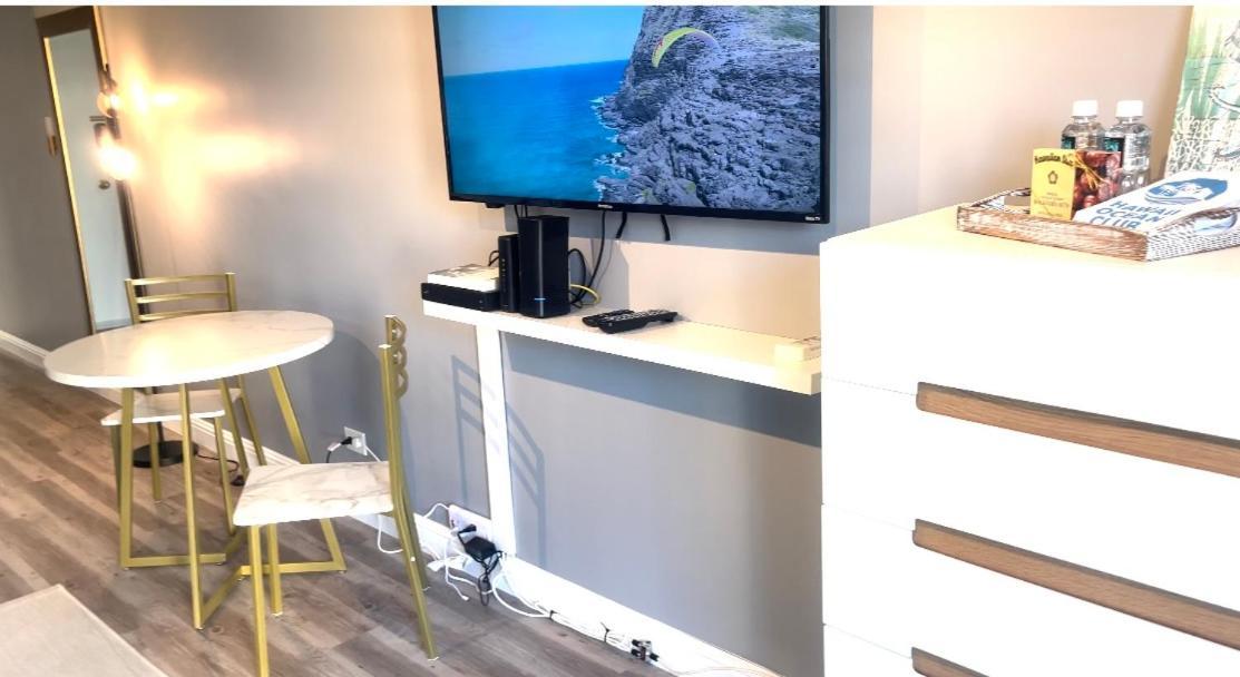 Apartment Marine Surf Waikiki 9th Floor - Parking Included