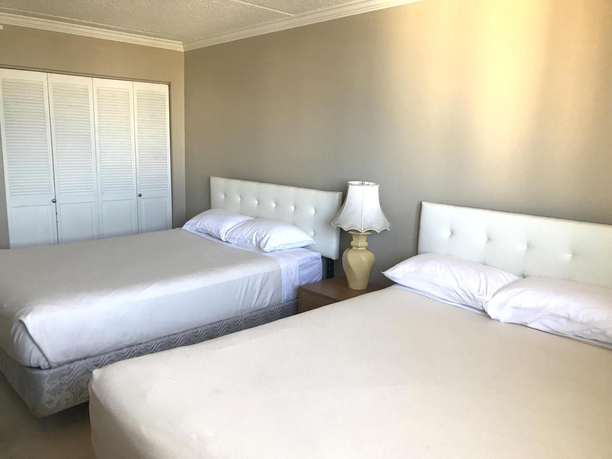 Holiday home Royal Kuhio 1812 - 1br With Partial Ocean View In The Heart Of Waikiki With Free Parking! Honolulu