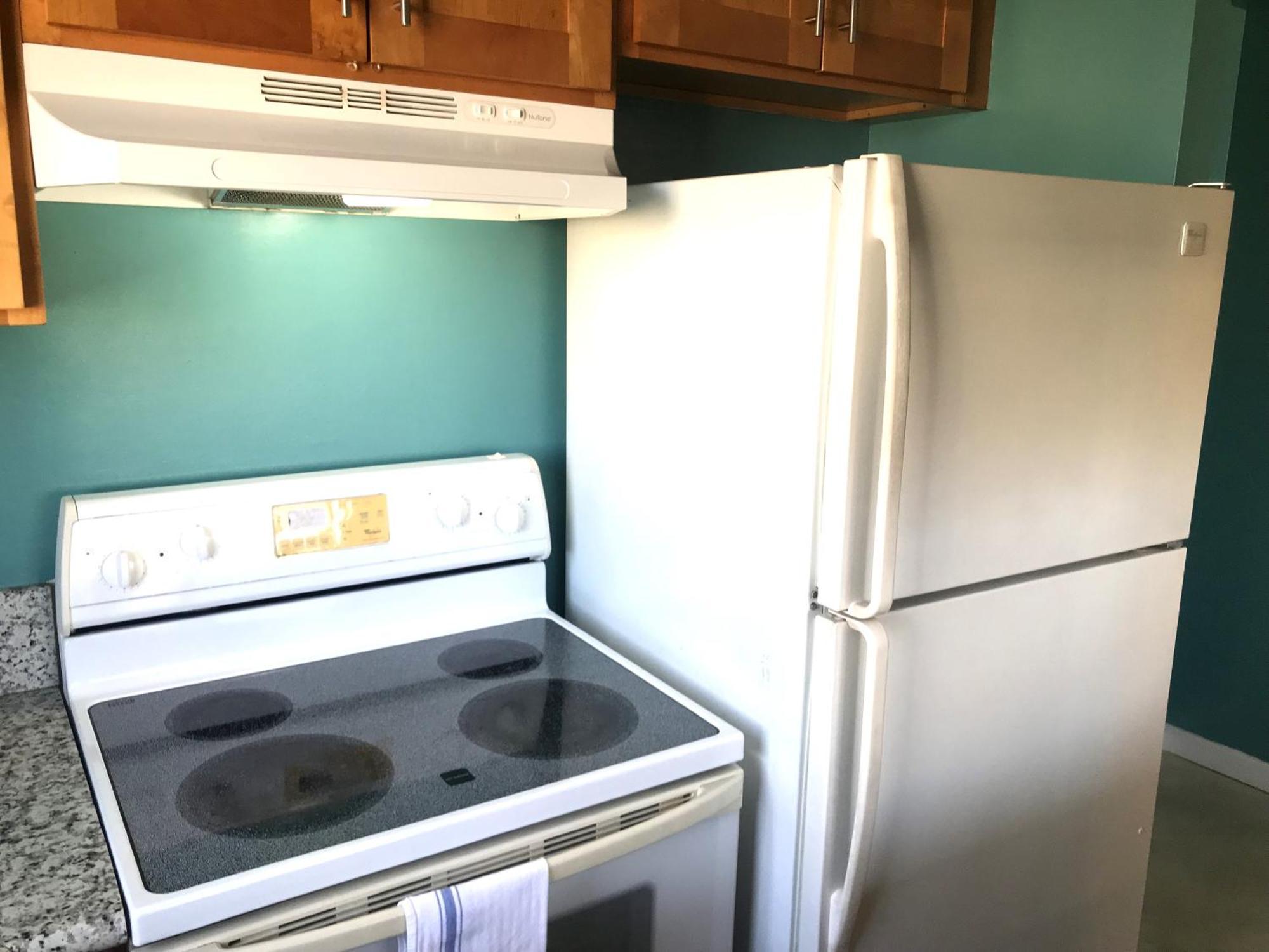 Royal Kuhio 1812 - 1br With Partial Ocean View In The Heart Of Waikiki With Free Parking! Holiday home Honolulu