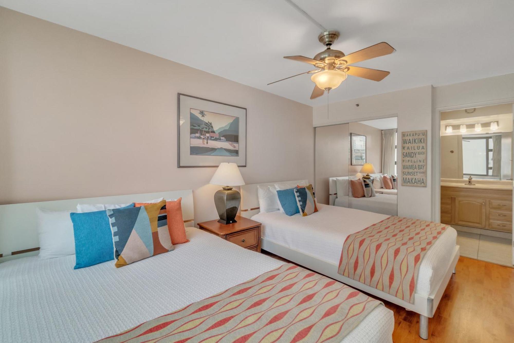 Standard Waikiki Banyan With Mountain View Apartment Honolulu