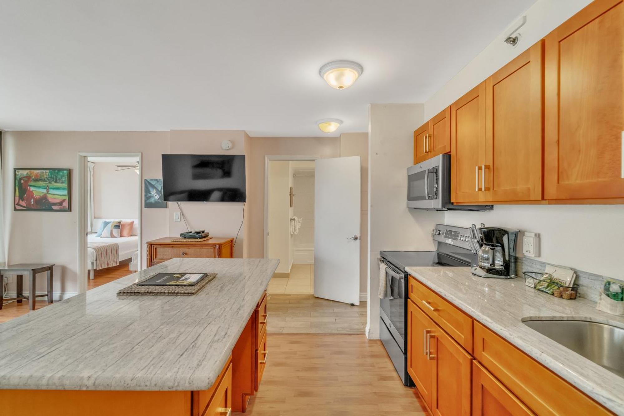 Standard Waikiki Banyan With Mountain View Apartment *