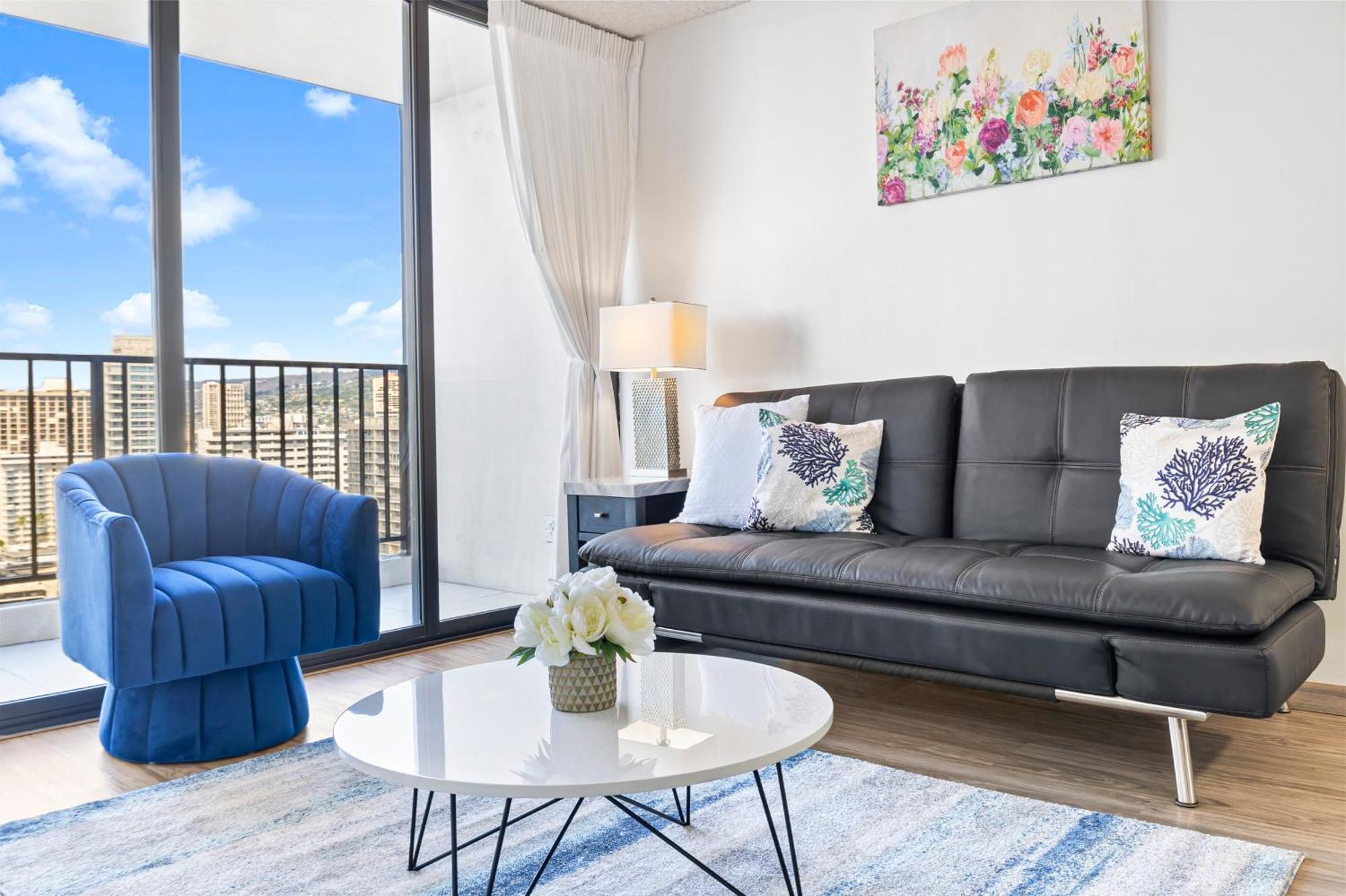 Ocean View Suite, Near Beach & Free Parking! Apartment *