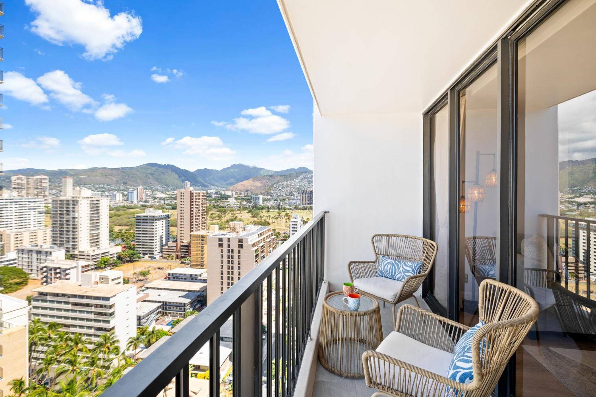 Apartment Beautiful Ocean View Condo, Near With Free Parking Honolulu