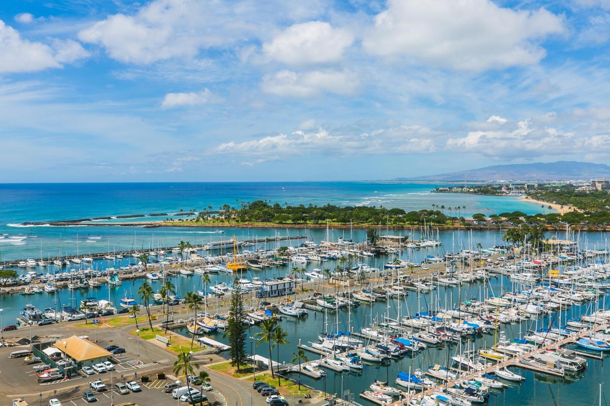 Ilikai Tower 1837 Yacht Harbor View 1br *
