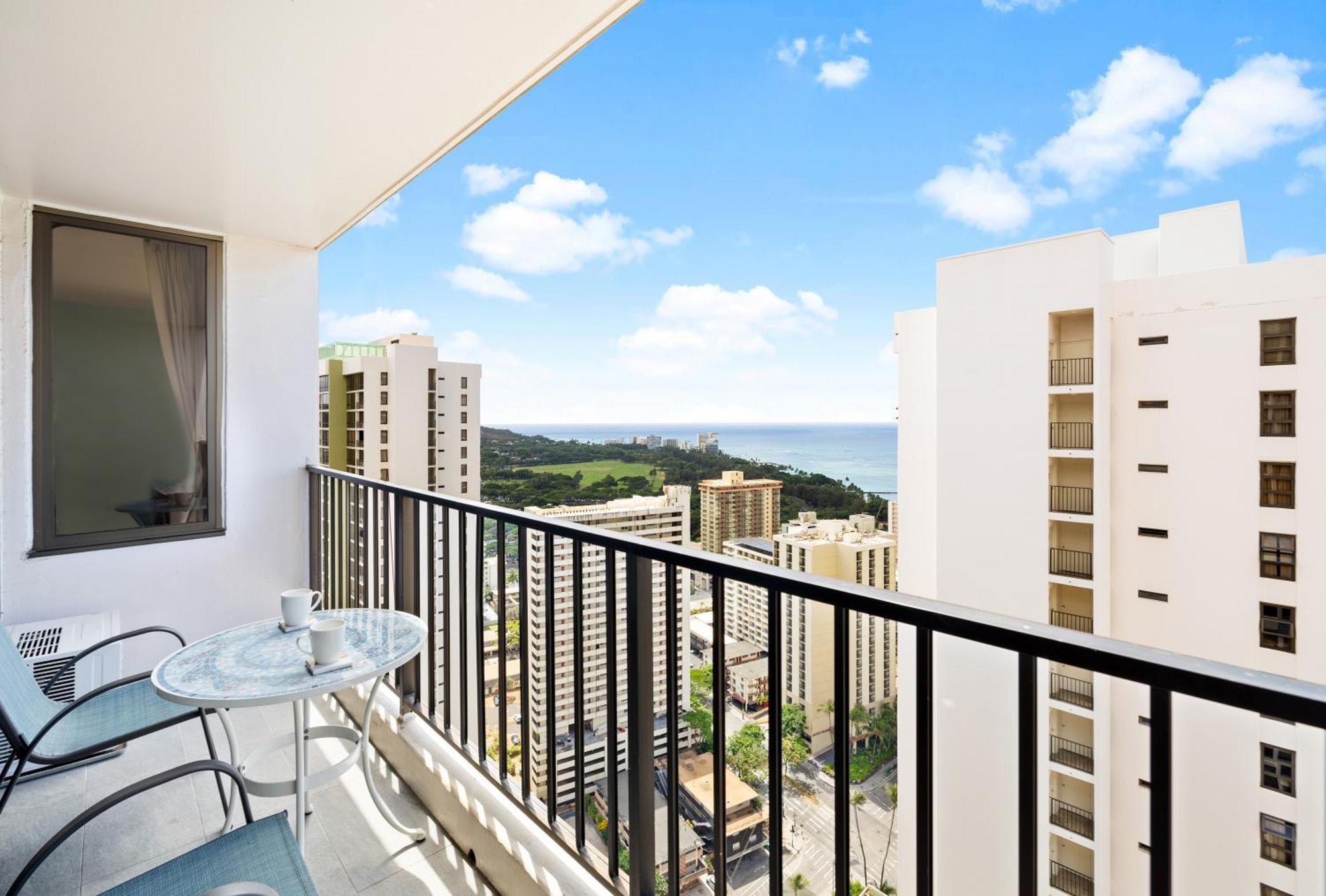 Heart Of Waikiki - Ocean View With Free Parking * Honolulu