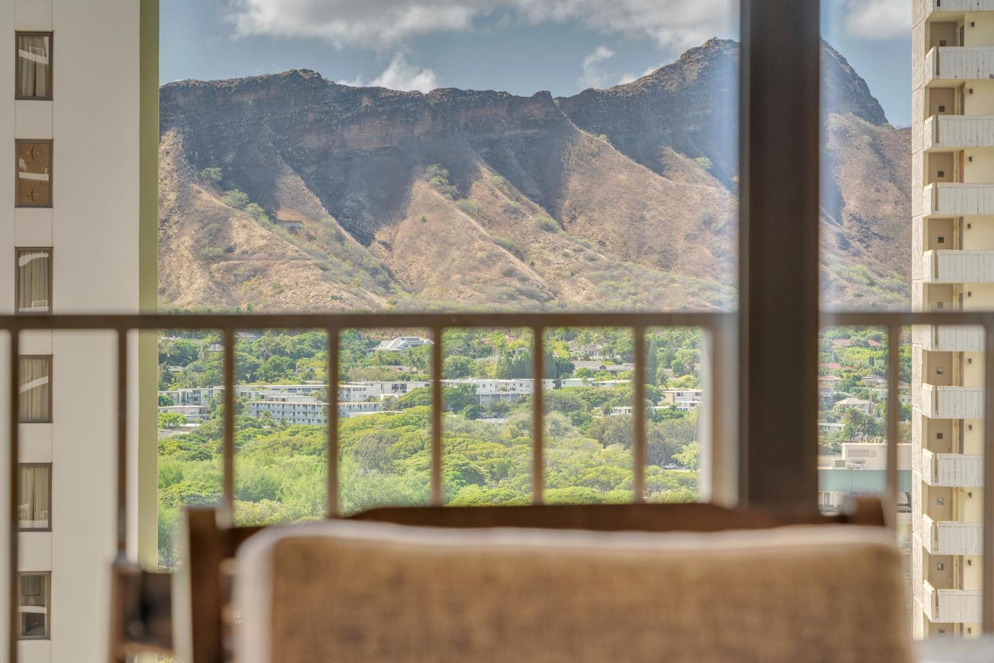 Apartment Deluxe 21st Floor Corner With Diamond Head Views Honolulu