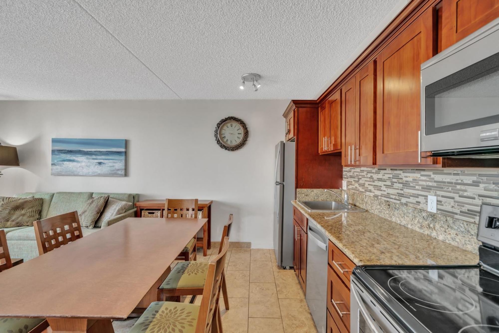 Deluxe 21st Floor Corner With Diamond Head Views Apartment