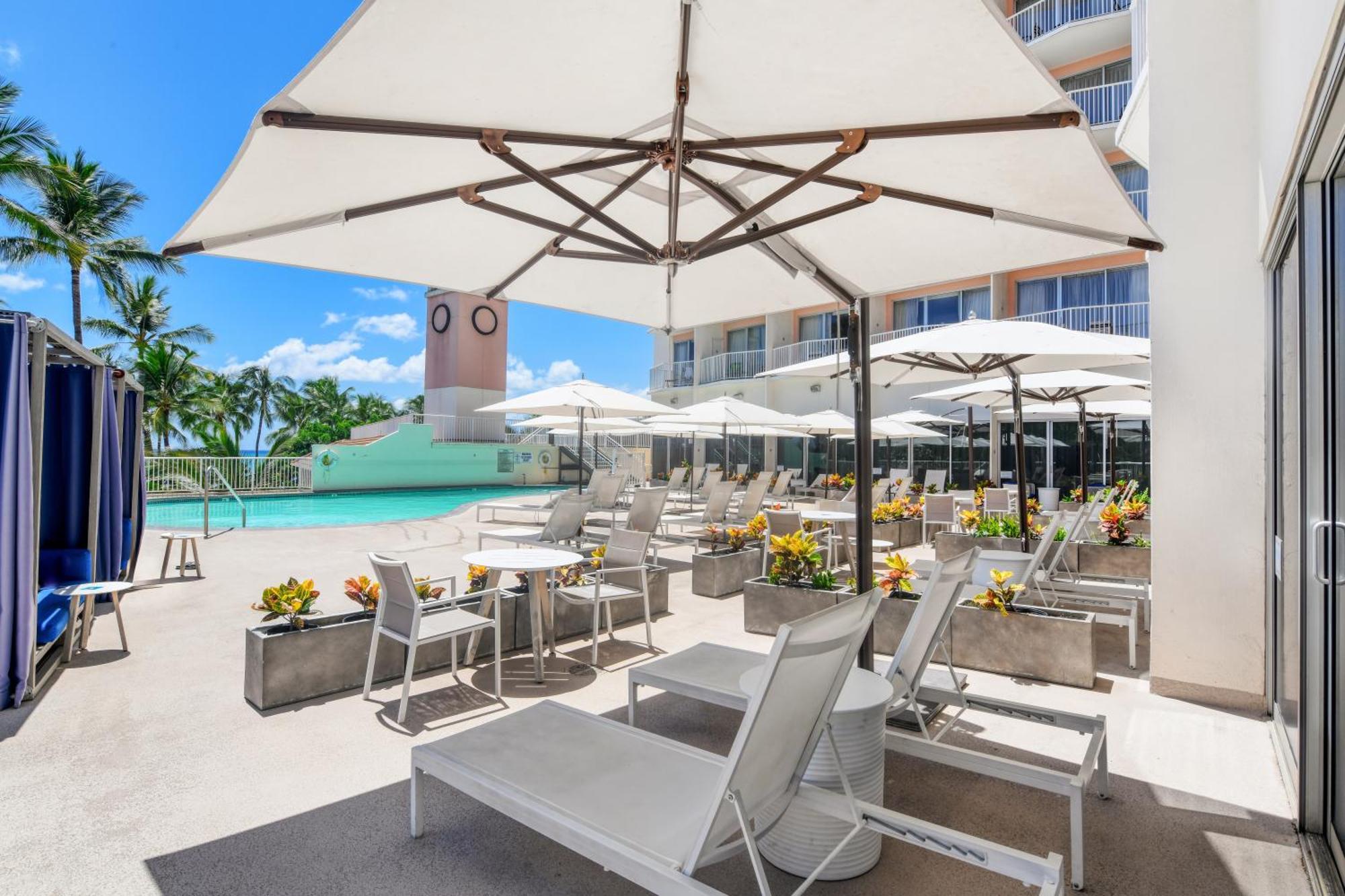 Park Shore Waikiki Hotel 4*