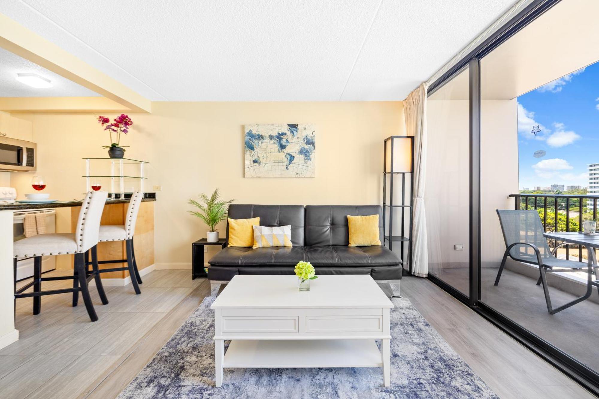 Diamond Head View Close To Waikiki With Parking Apartment Honolulu
