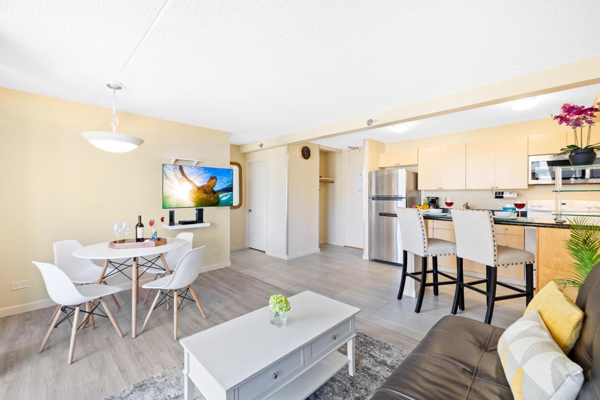 Apartment Diamond Head View Close To Waikiki With Parking