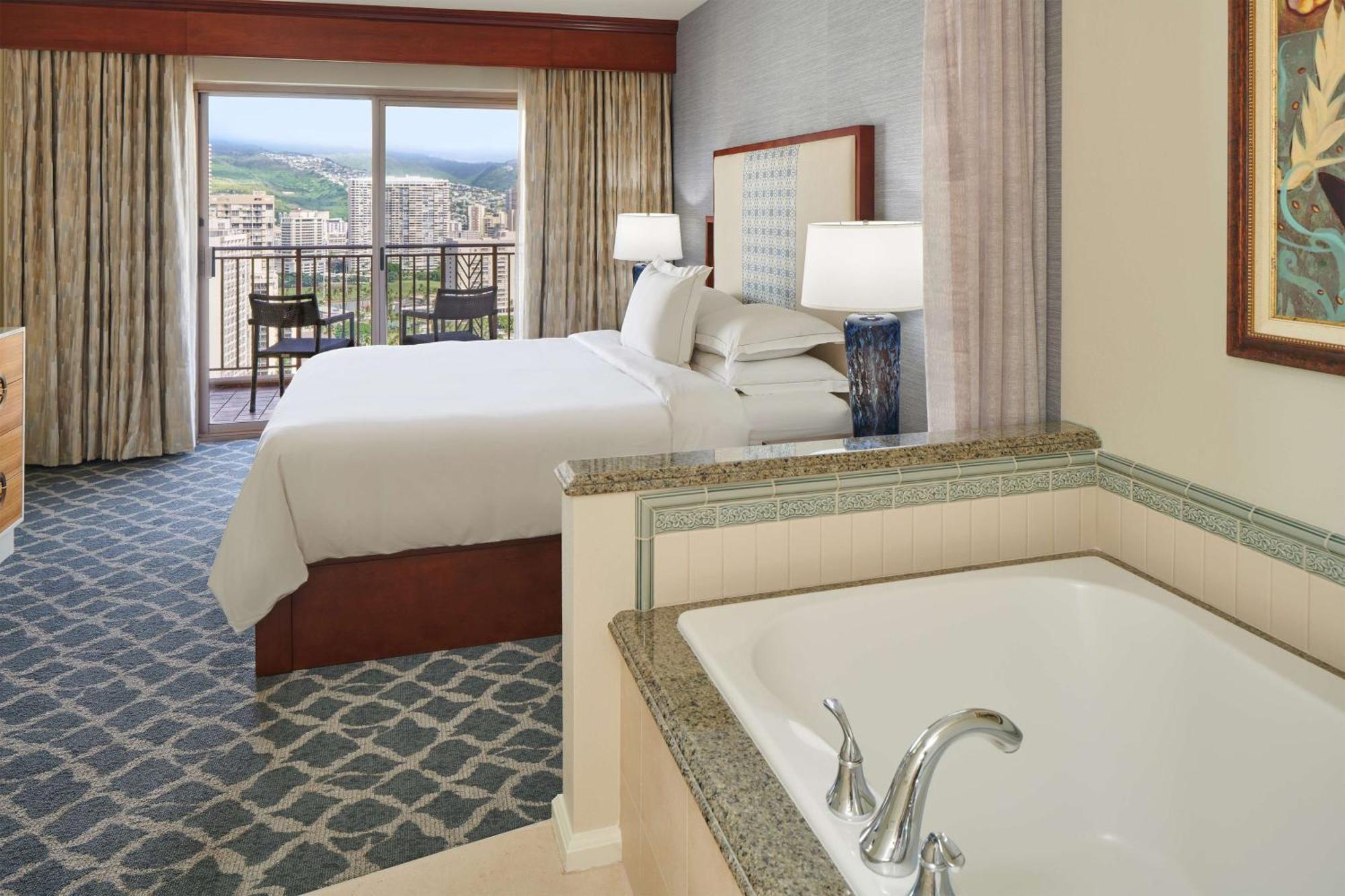 Hilton Grand Vacations Club Grand Waikikian Resort 3*