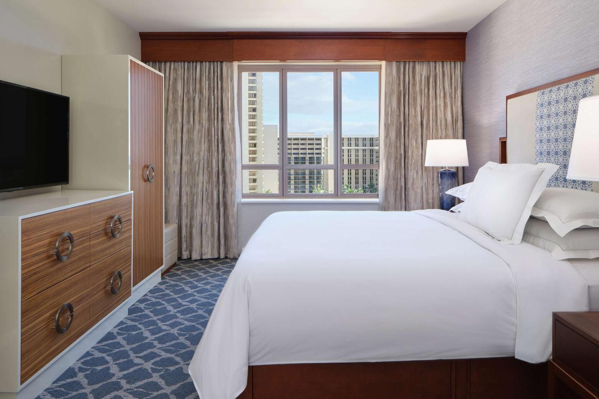 Hilton Grand Vacations Club Grand Waikikian 3*