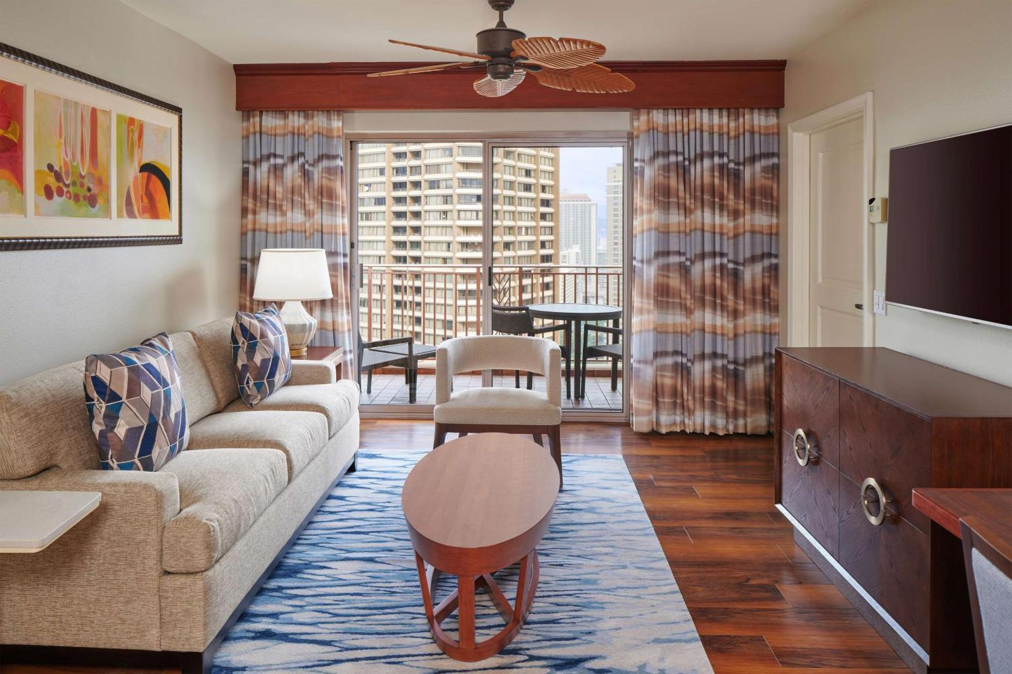 Hilton Grand Vacations Club Grand Waikikian Resort 3*
