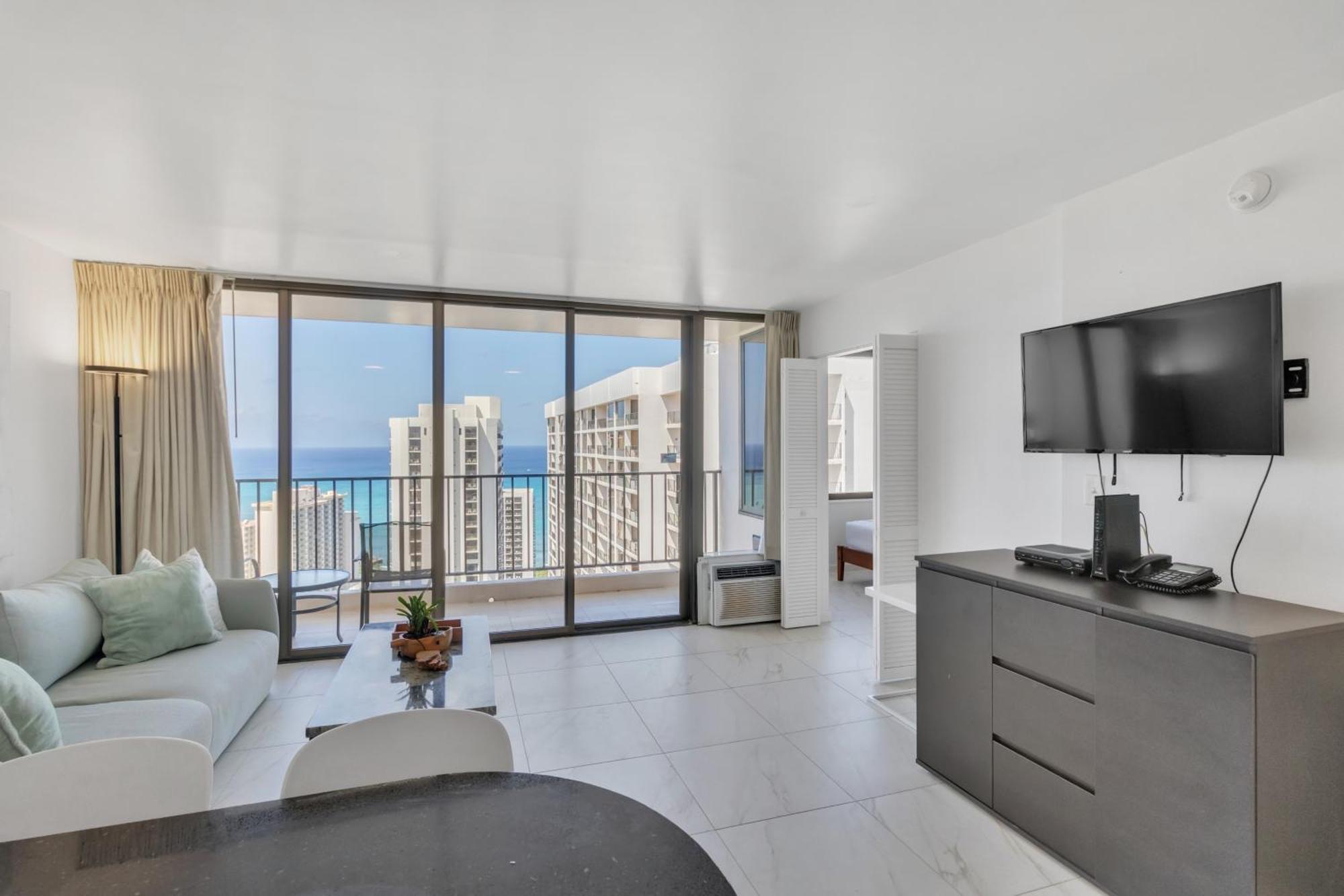 Apartment Standard Ocean View - 36th Floor, Free Parking & Wifi