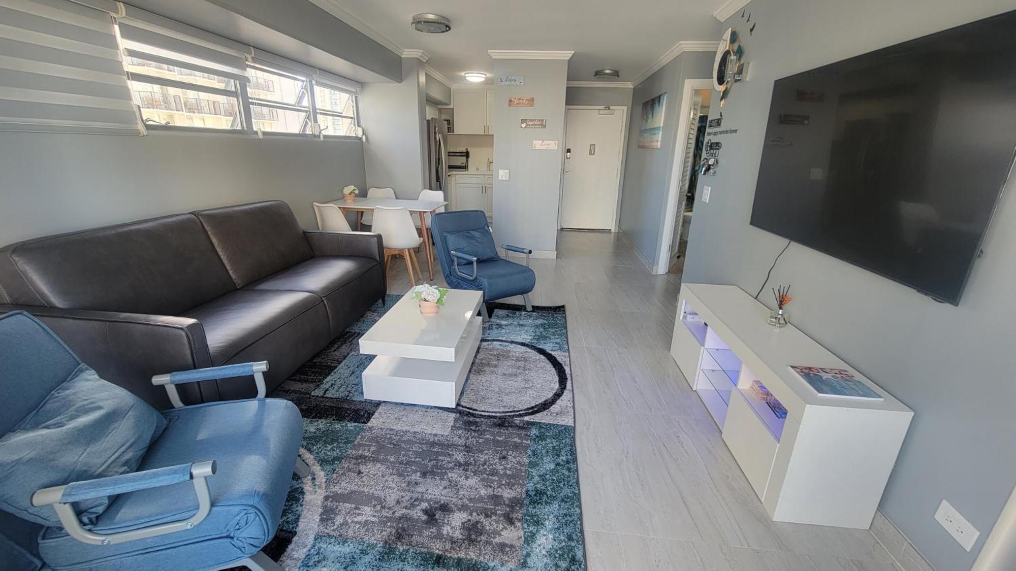 Apartment Waikiki 2 Bedrooms 2 Bathrooms With 1 Free Parking Space *