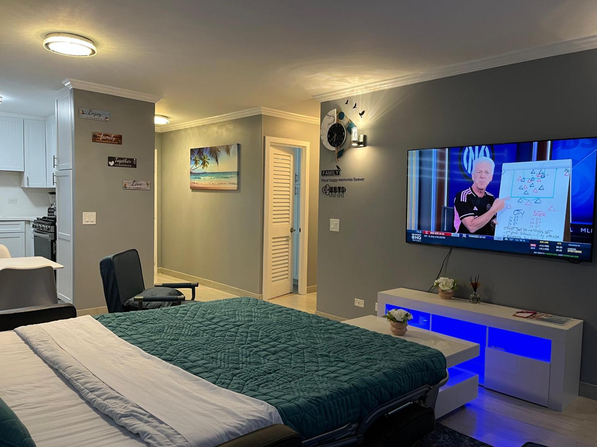 Waikiki 2 Bedrooms 2 Bathrooms With 1 Free Parking Space * Honolulu