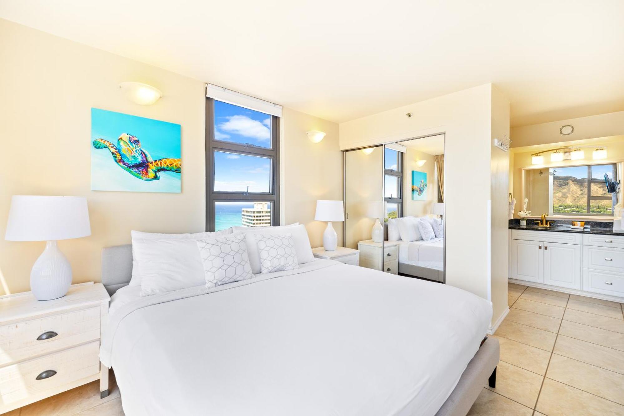Diamond Head Views Retreat With Free Parking & Near Waikiki Beach! *