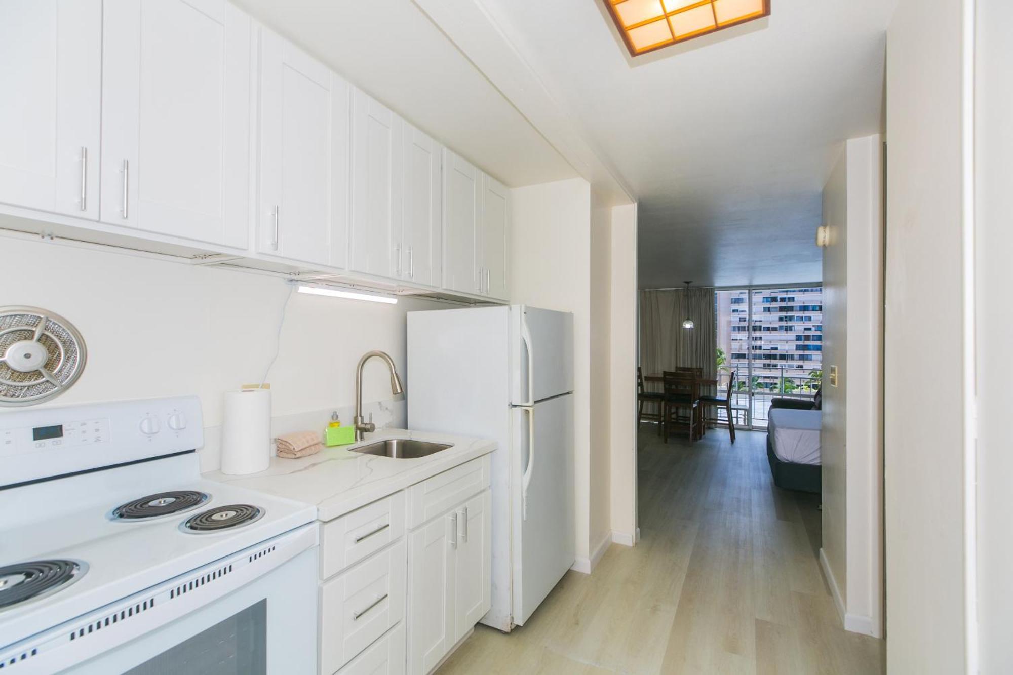 Ilikai Marina 1093 View Apartment Honolulu