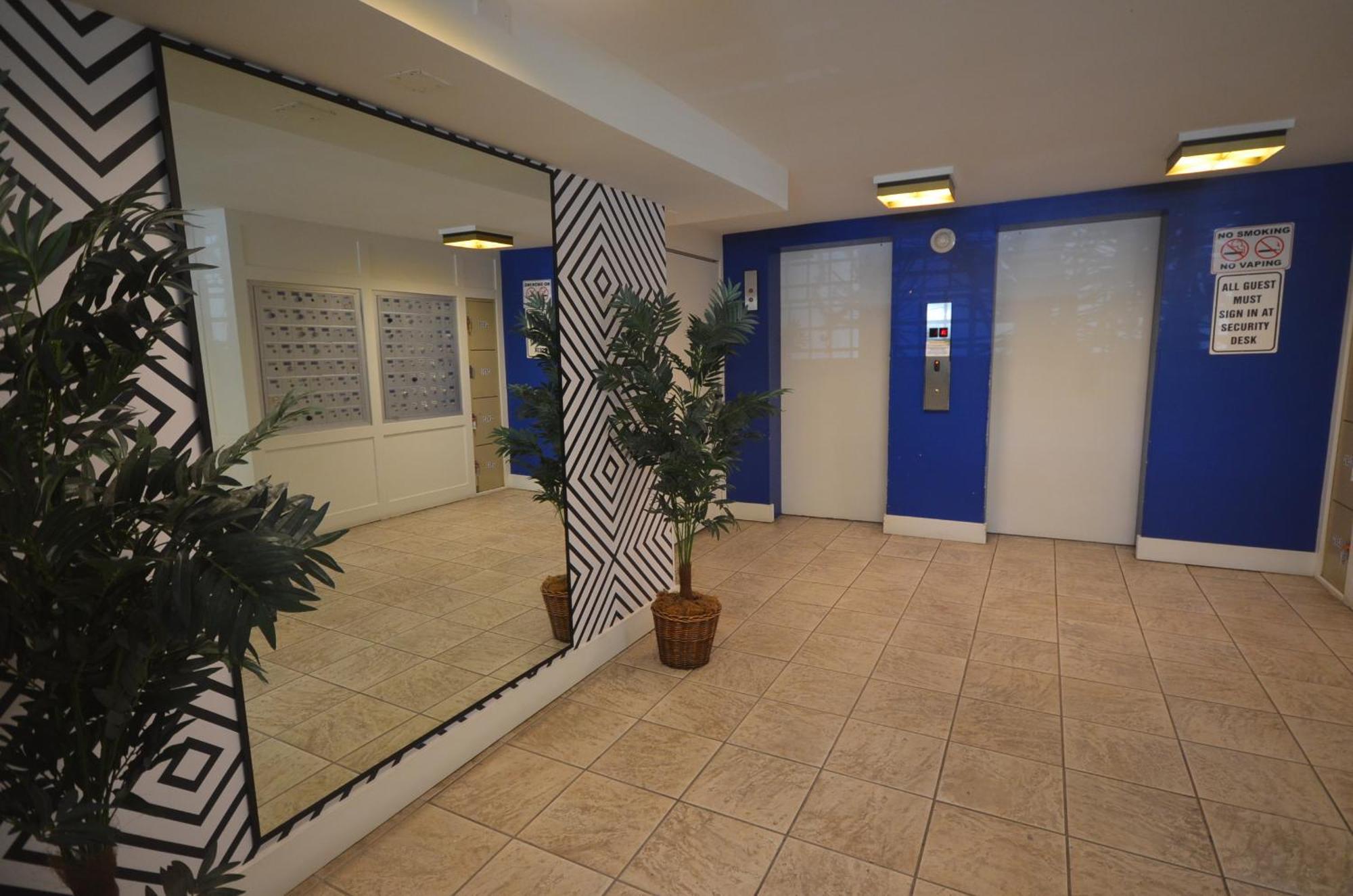 Apartment Renovated Private Kuhio Village 708a - 2 Min Walk 2 The Beach! *