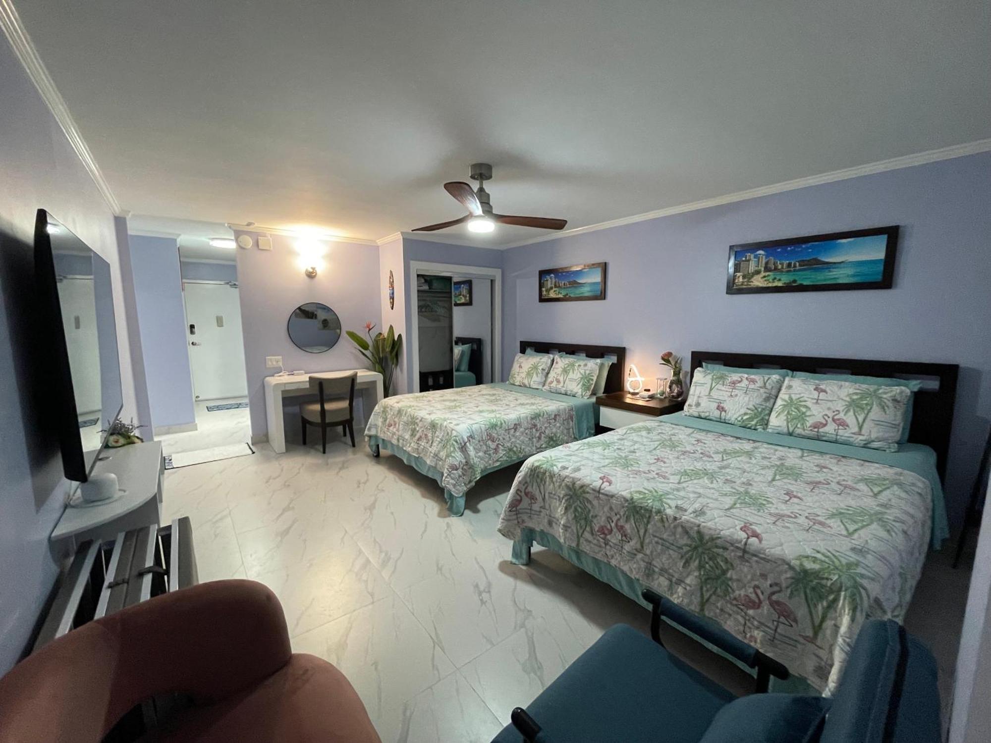 Apartment Amazing Waikiki 2bed2bath+free Parking *