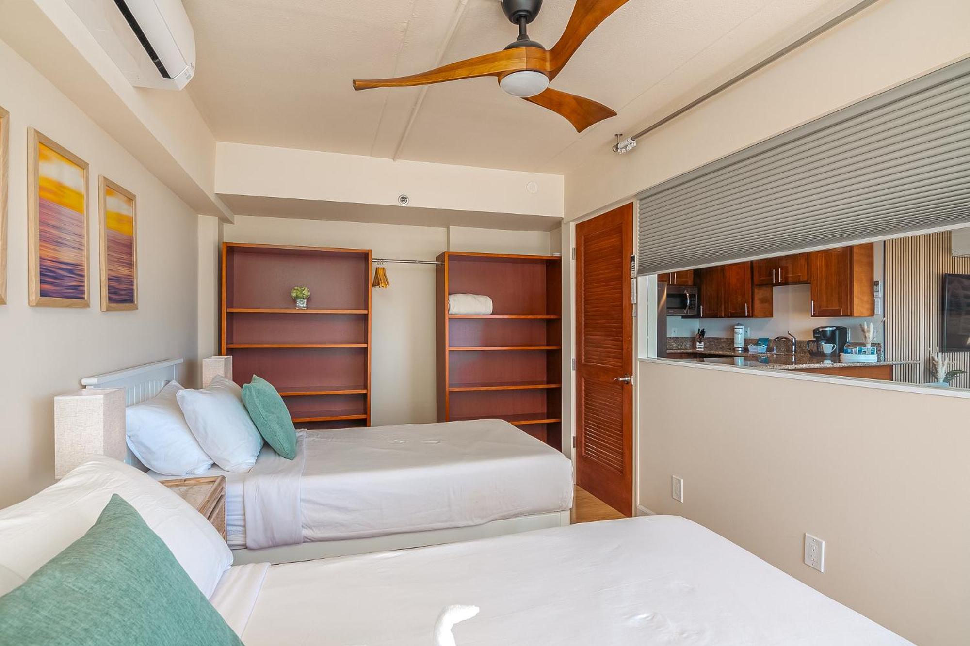 Upscale 2br & 2ba Ocean View In Waikiki With Parking! *