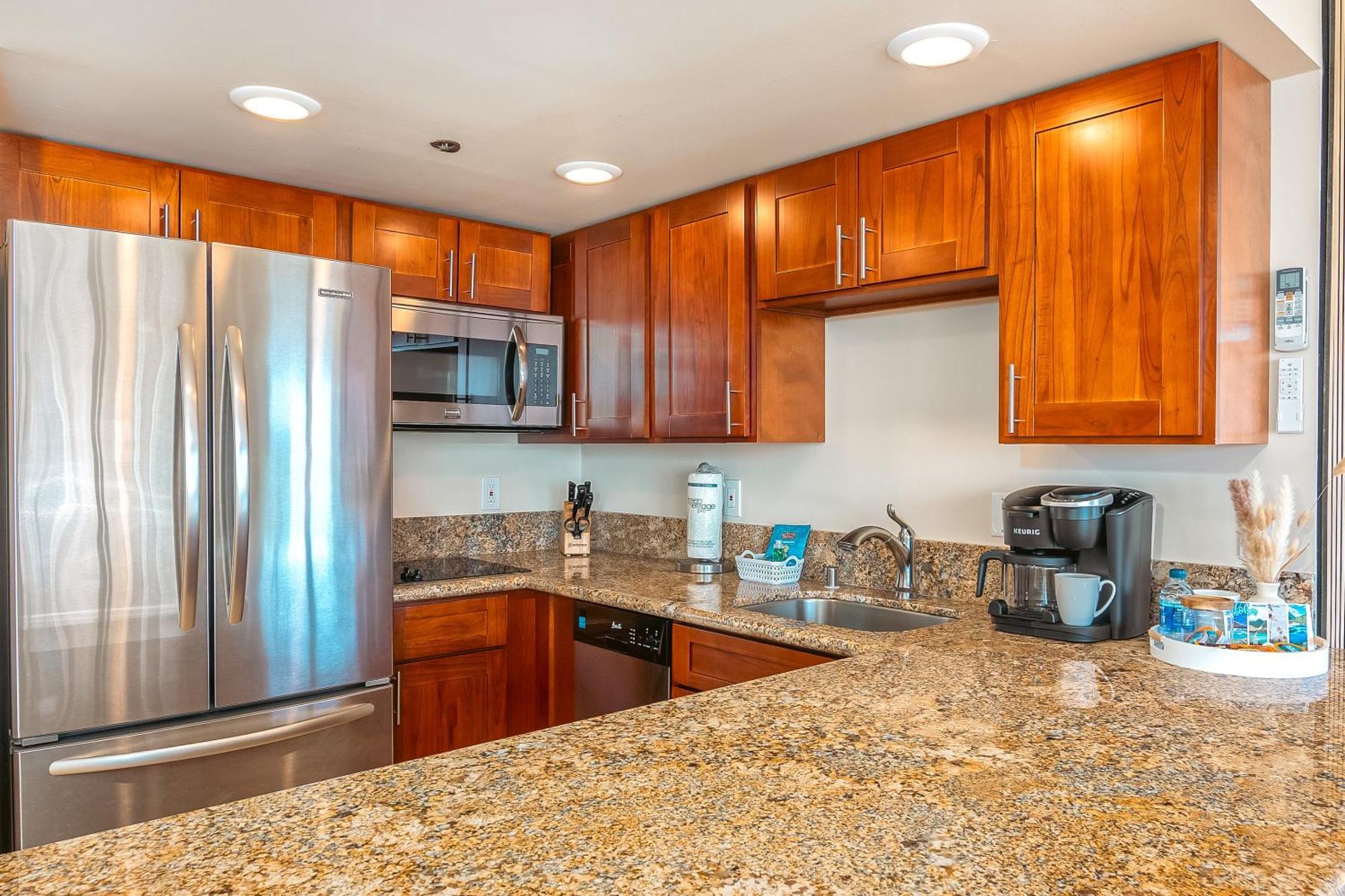 Upscale 2br & 2ba Ocean View In Waikiki With Parking! Apartment Honolulu