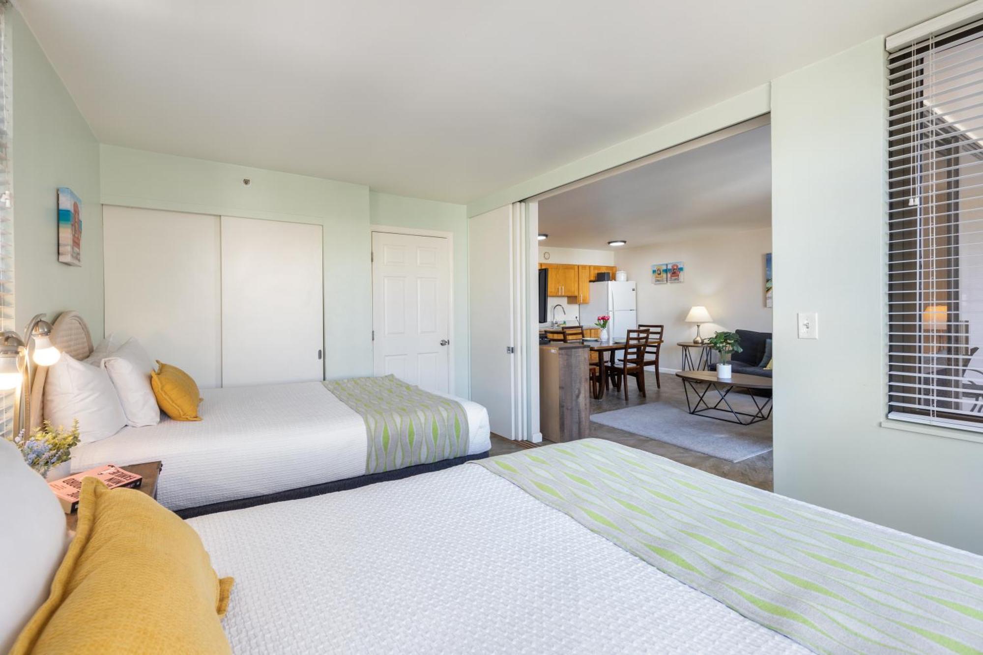 Apartment Light & Airy 8th Floor Ocean View With Lanai *
